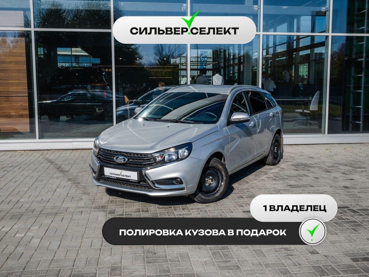 Фотография автомобиля Lada (ВАЗ) Vesta