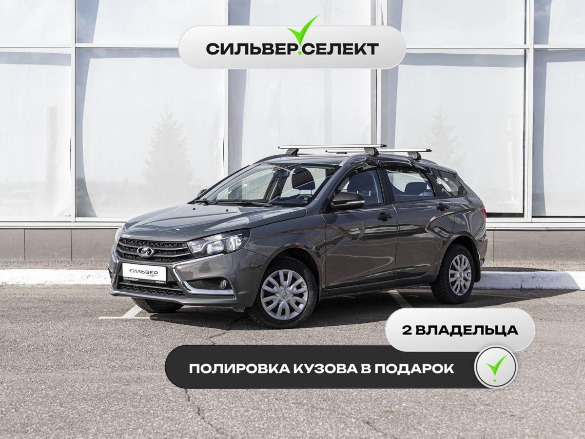 Фотография автомобиля Lada (ВАЗ) Vesta