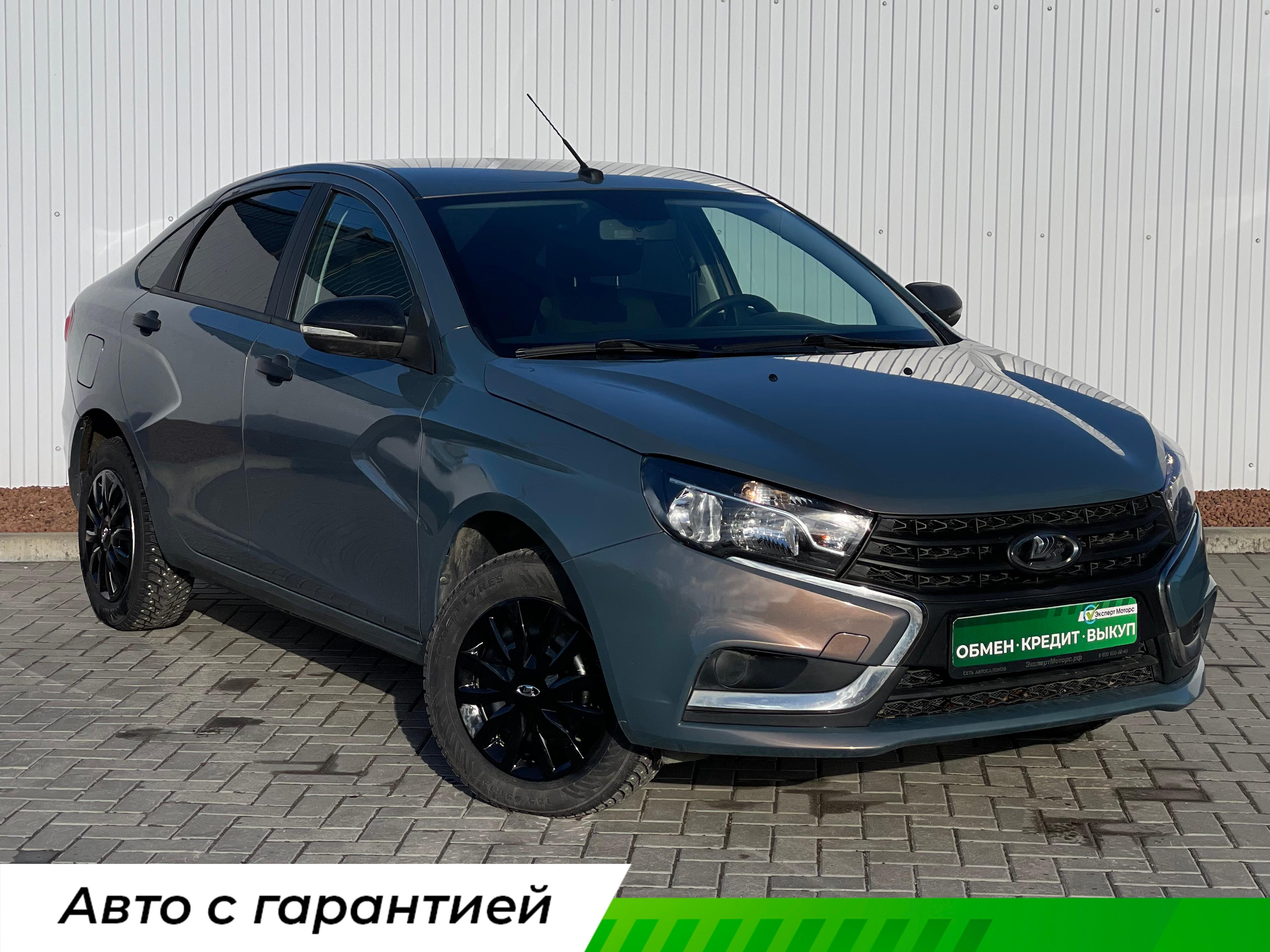 Фотография автомобиля Lada (ВАЗ) Vesta