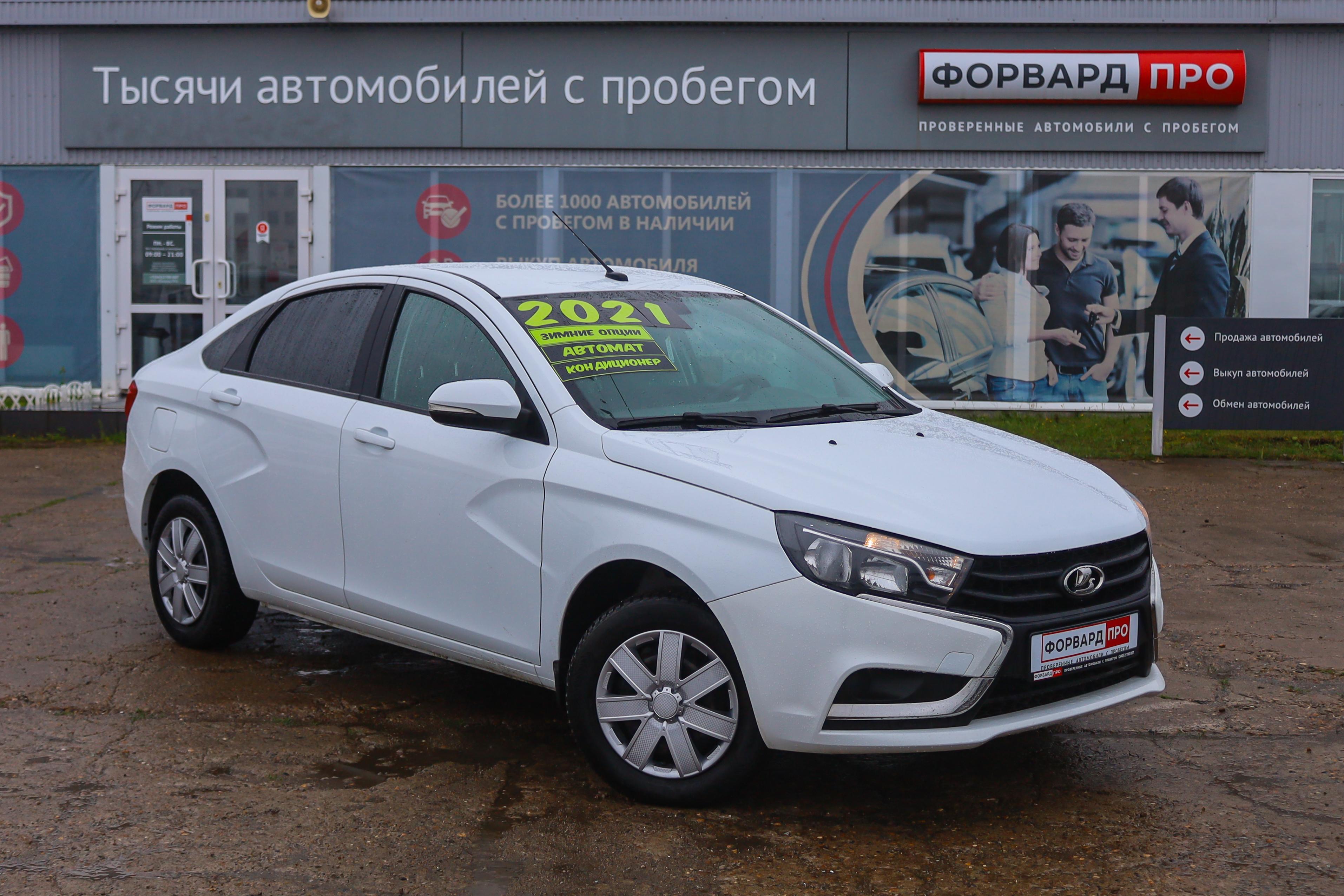 Фотография автомобиля Lada (ВАЗ) Vesta