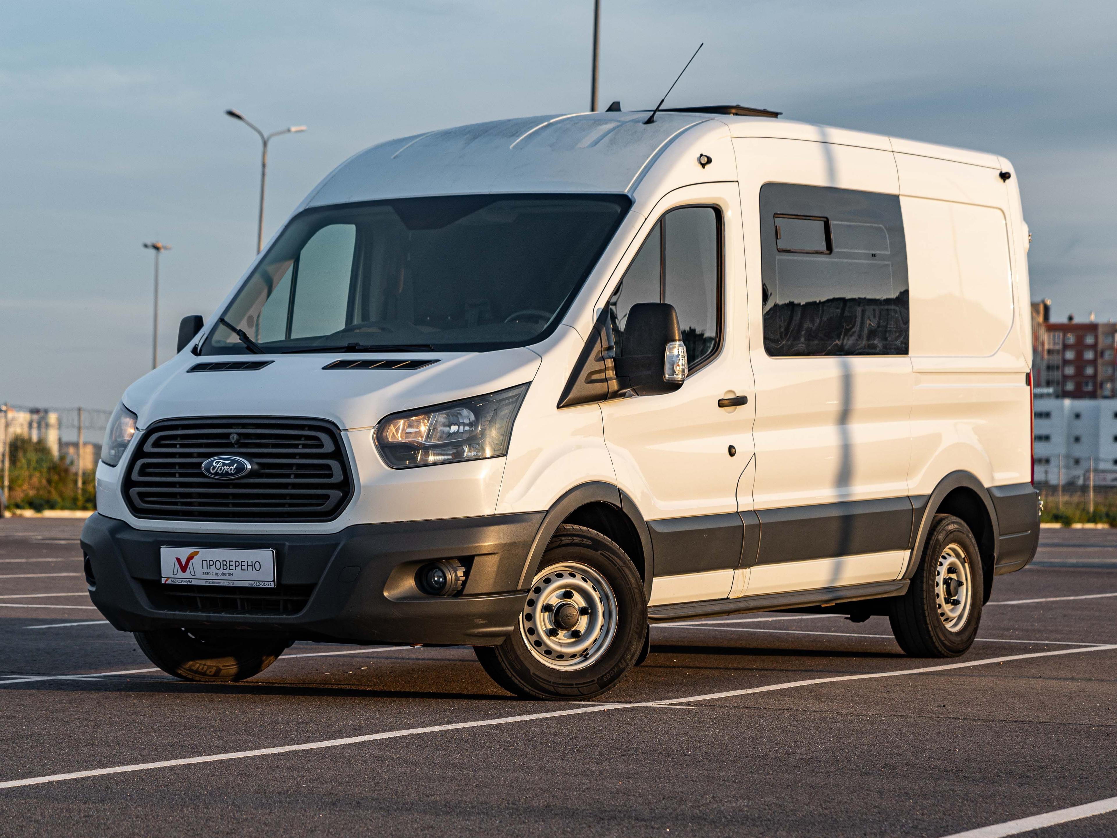 Фотография автомобиля Ford Transit