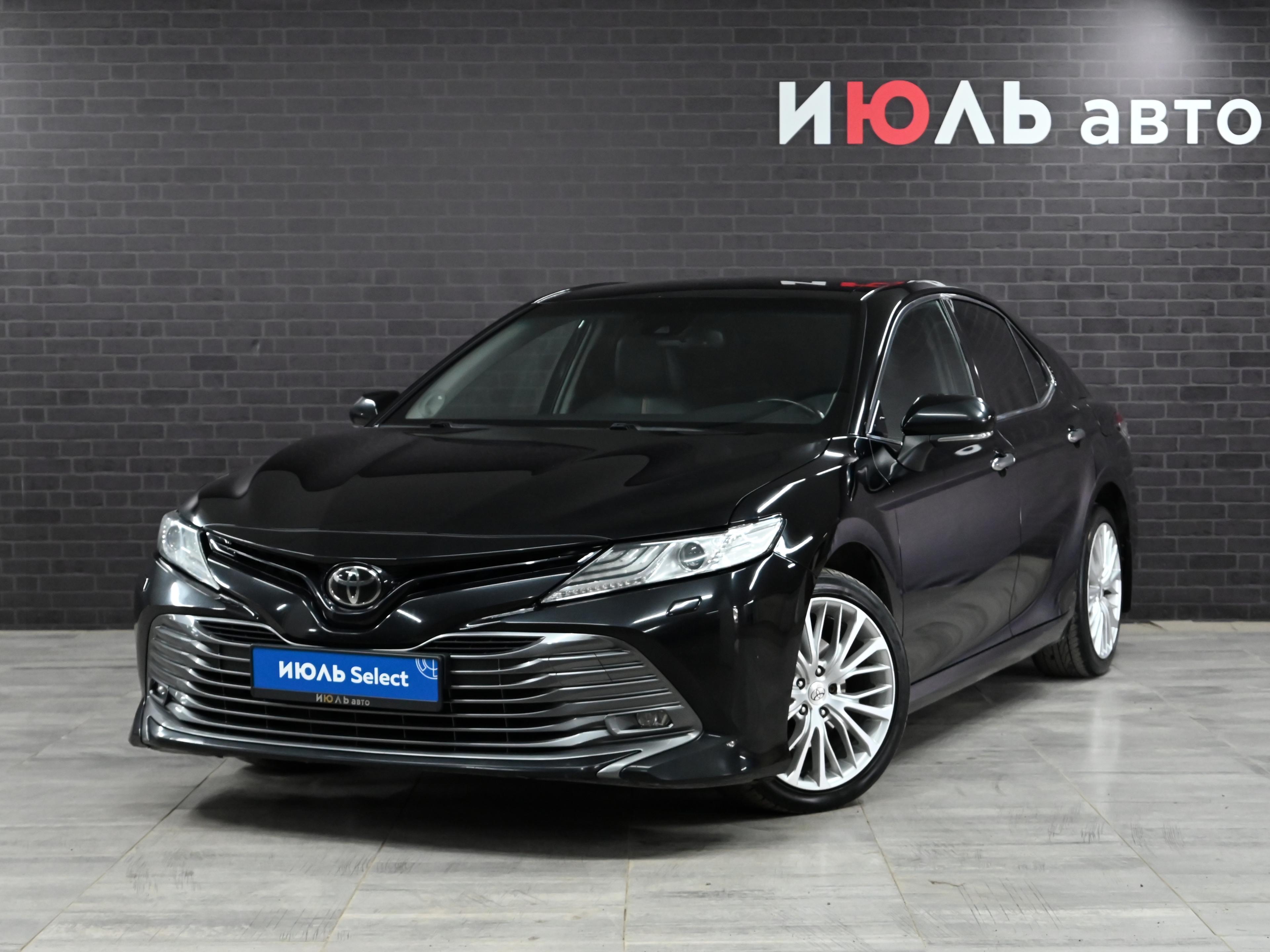 Фотография автомобиля Toyota Camry