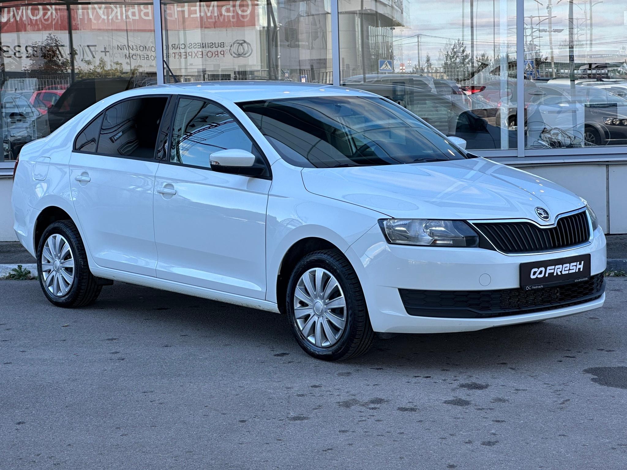 Фотография автомобиля Skoda Rapid