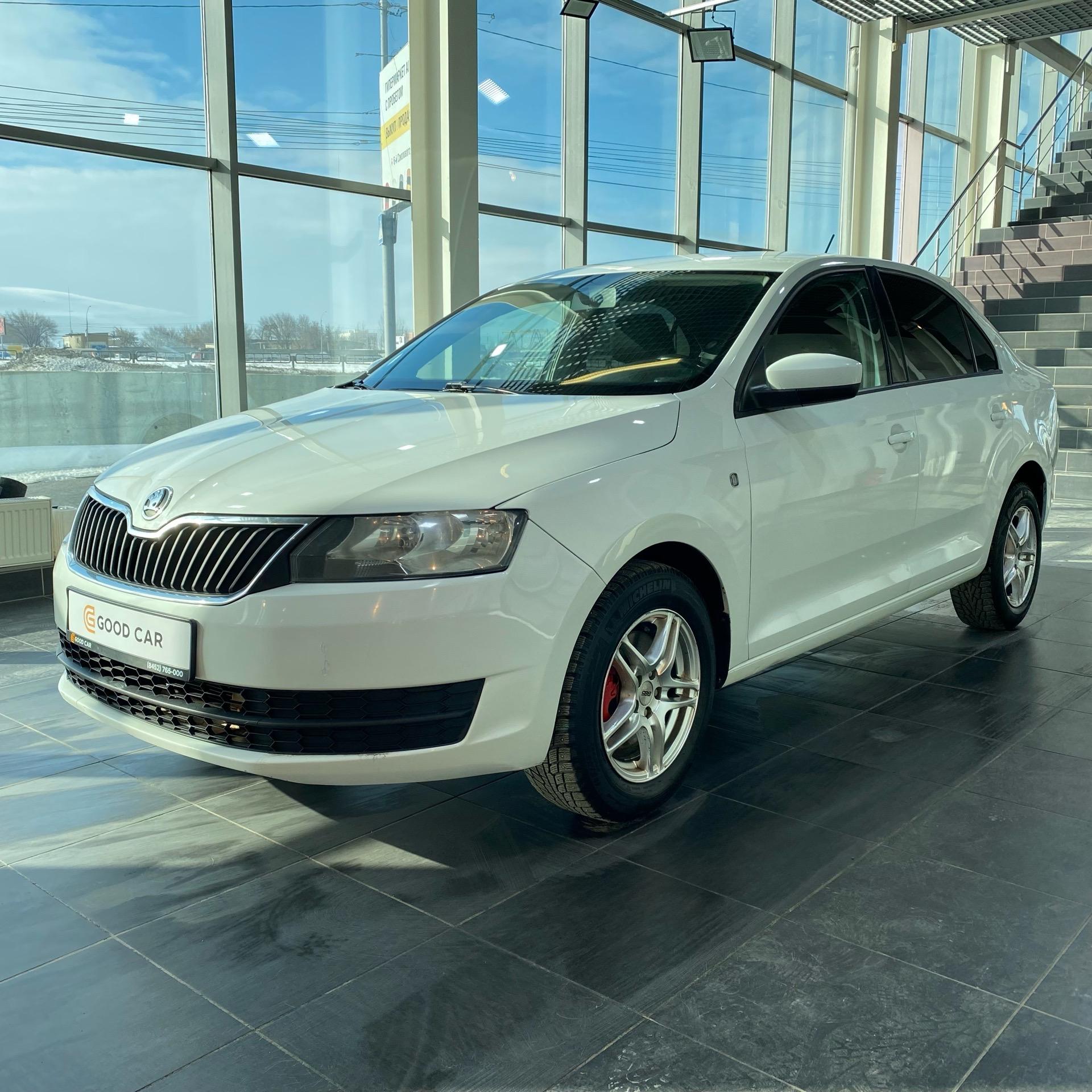 Фотография автомобиля Skoda Rapid