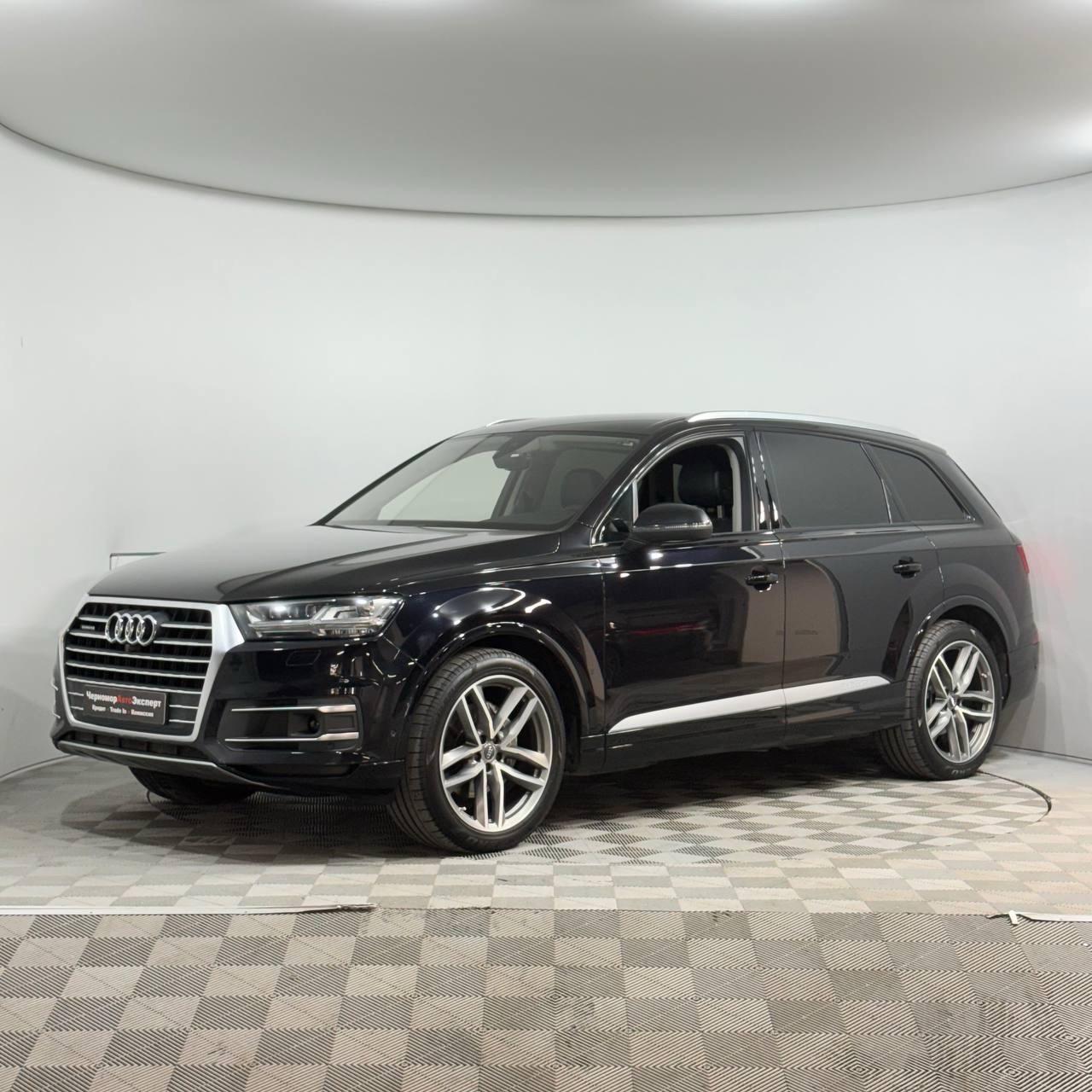 Фотография автомобиля Audi Q7