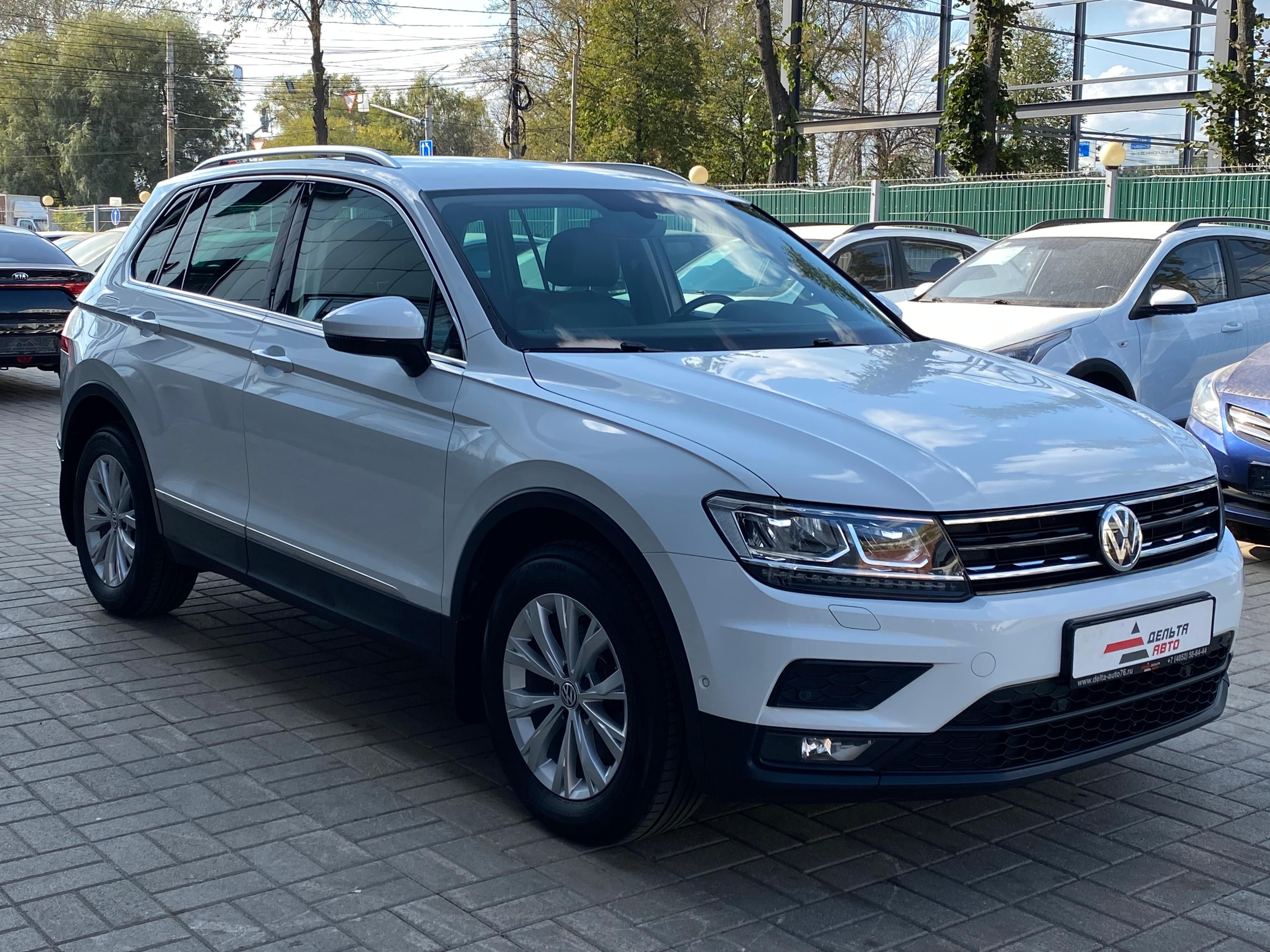 Фотография автомобиля Volkswagen Tiguan