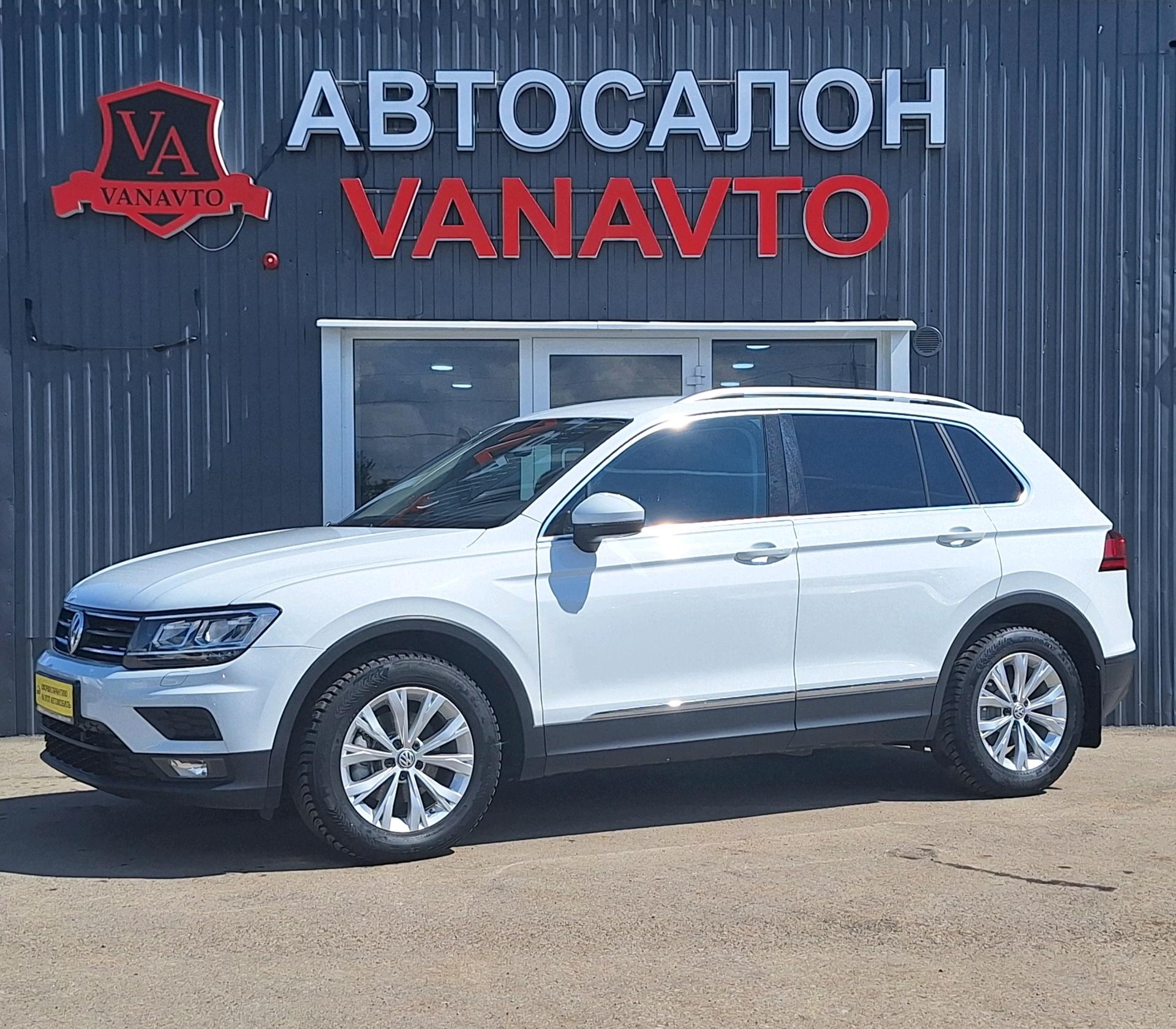 Фотография автомобиля Volkswagen Tiguan