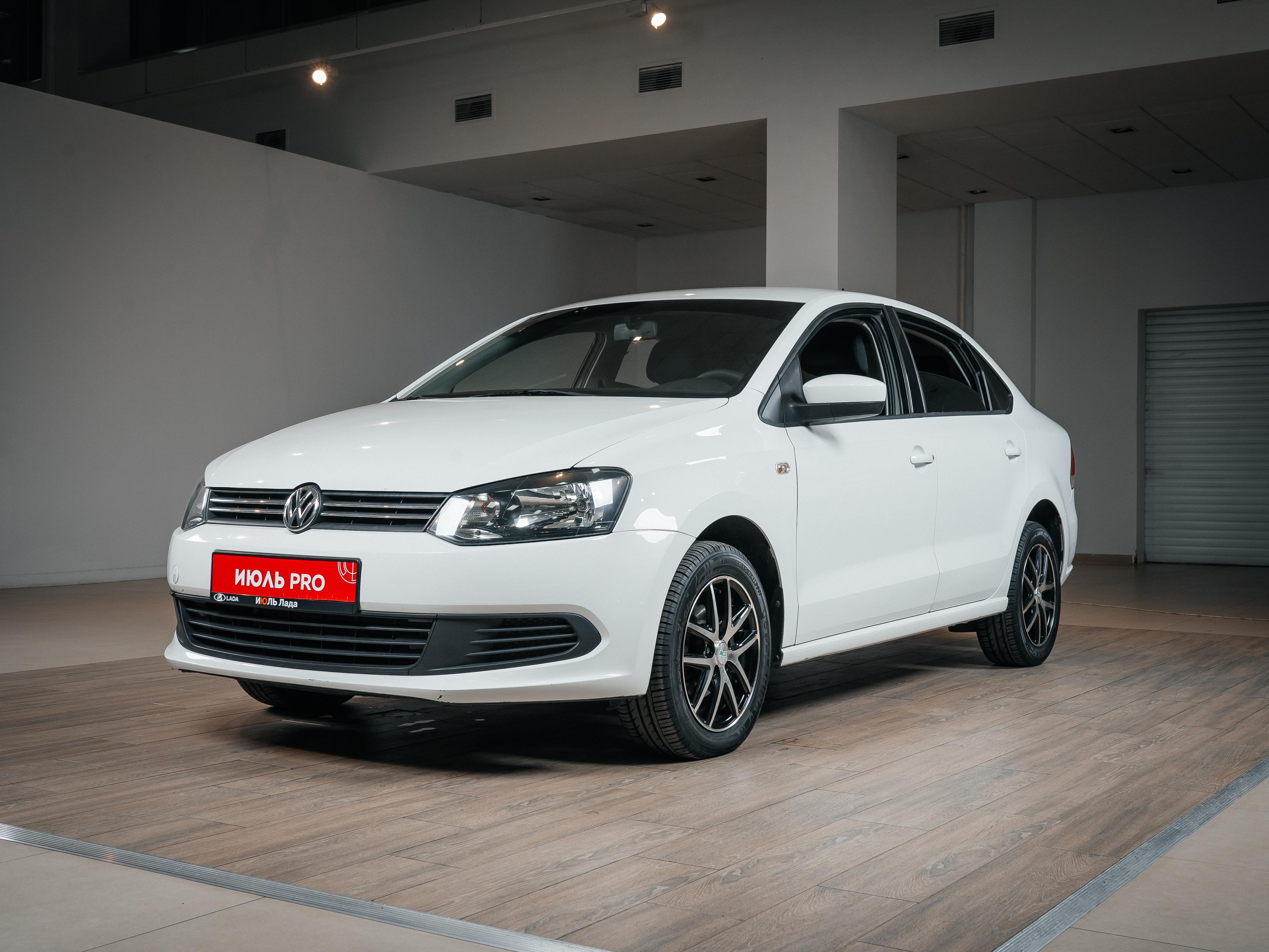 Фотография автомобиля Volkswagen Polo