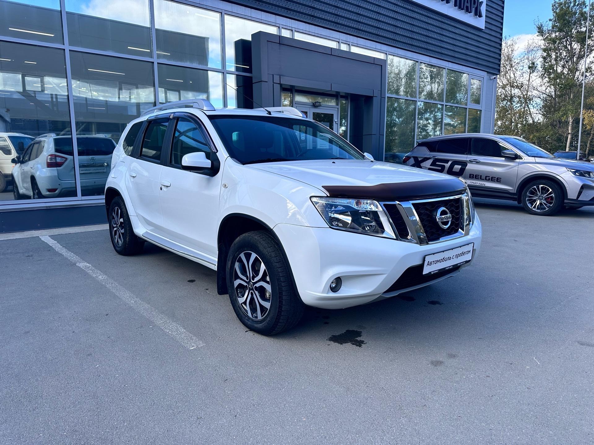 Фотография автомобиля Nissan Terrano