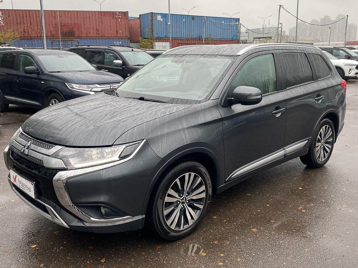 Фотография автомобиля Mitsubishi Outlander