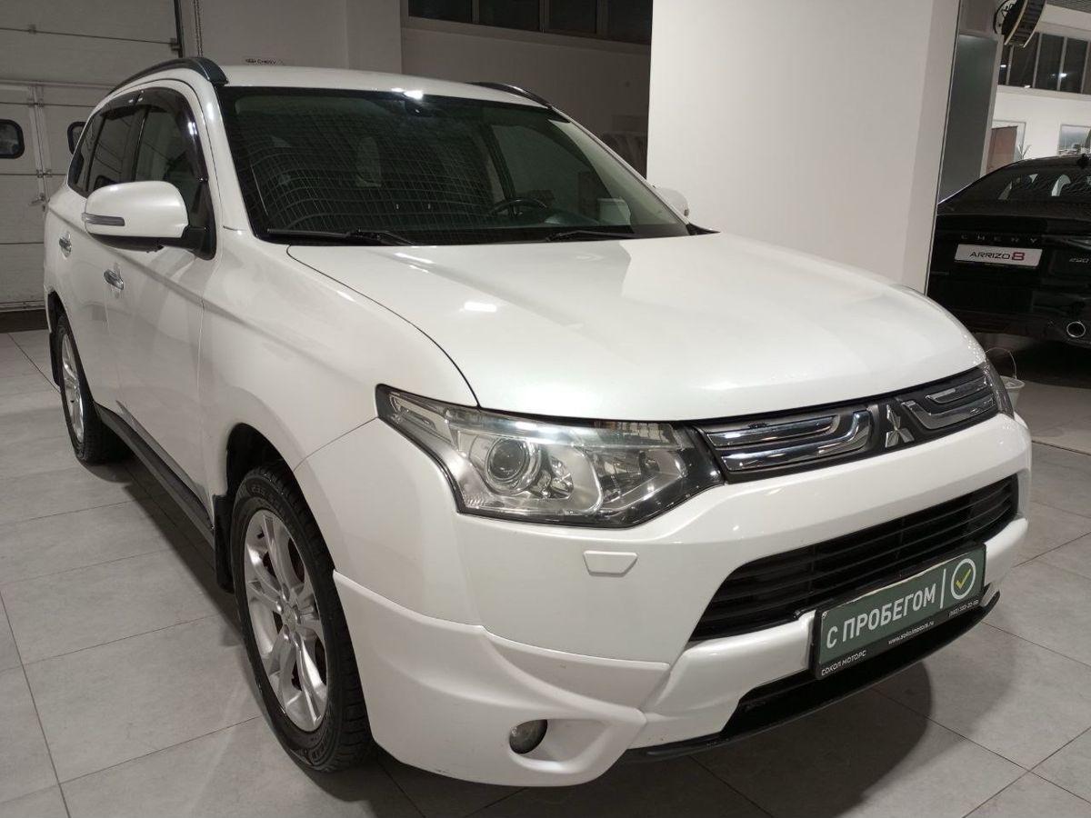 Фотография автомобиля Mitsubishi Outlander