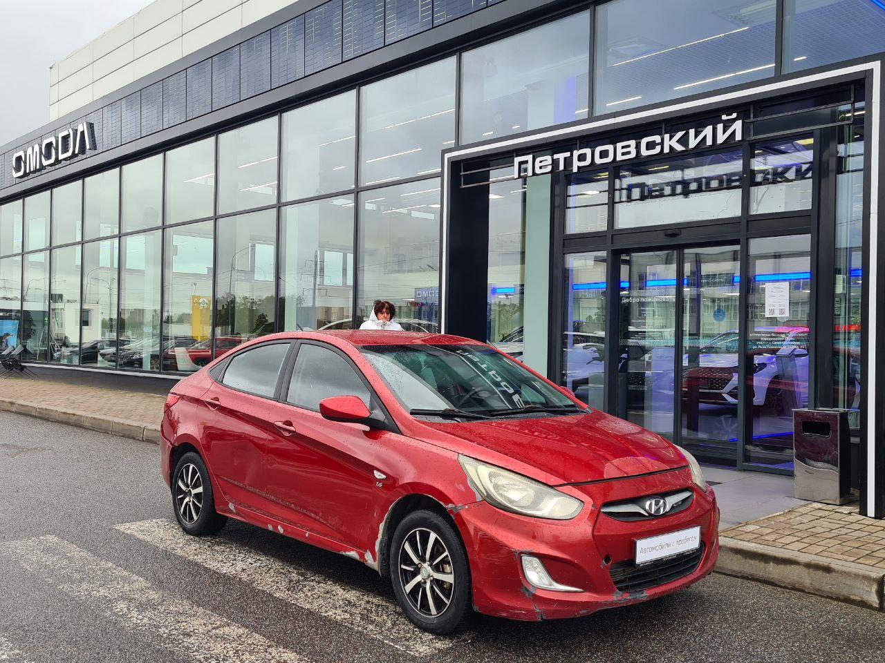 Фотография автомобиля Hyundai Solaris