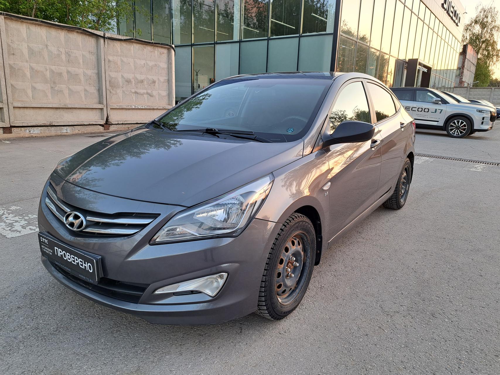 Фотография автомобиля Hyundai Solaris