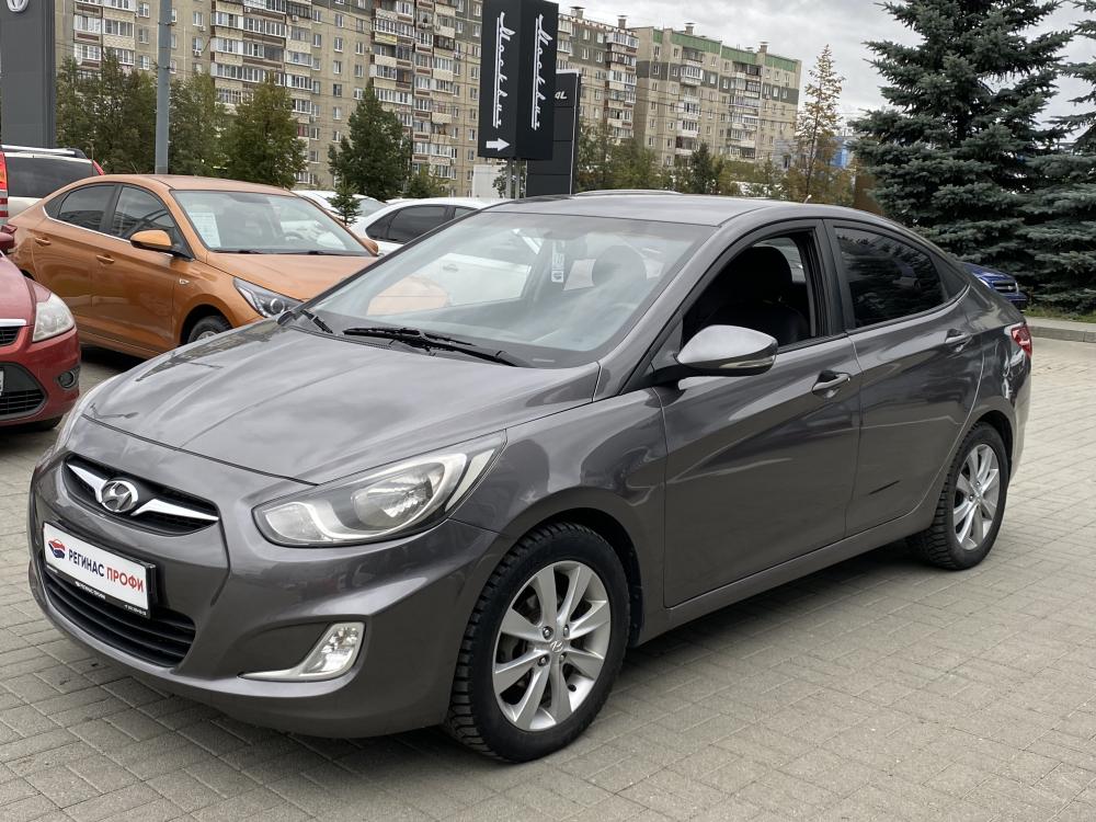 Фотография автомобиля Hyundai Solaris