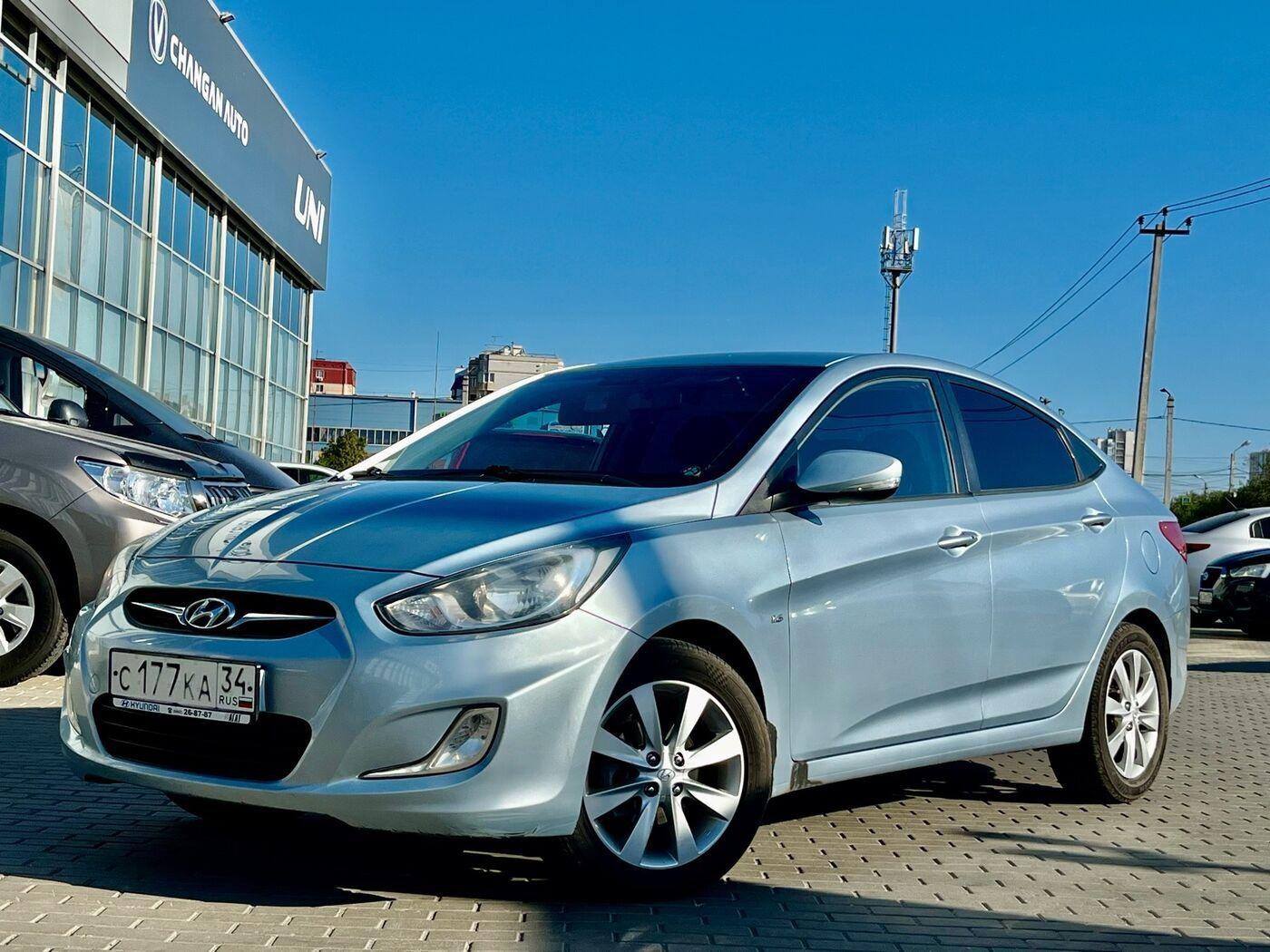 Фотография автомобиля Hyundai Solaris