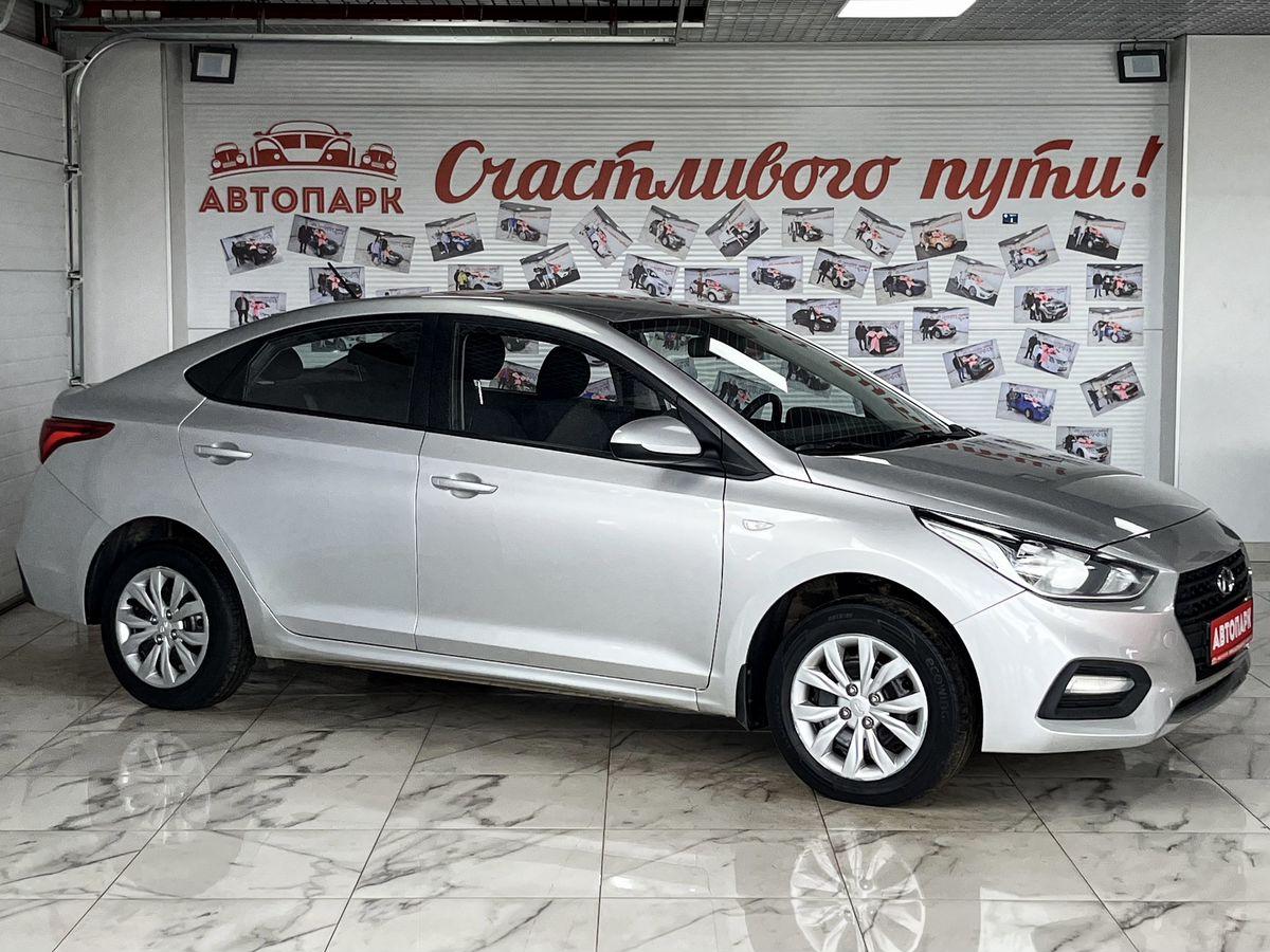 Фотография автомобиля Hyundai Solaris