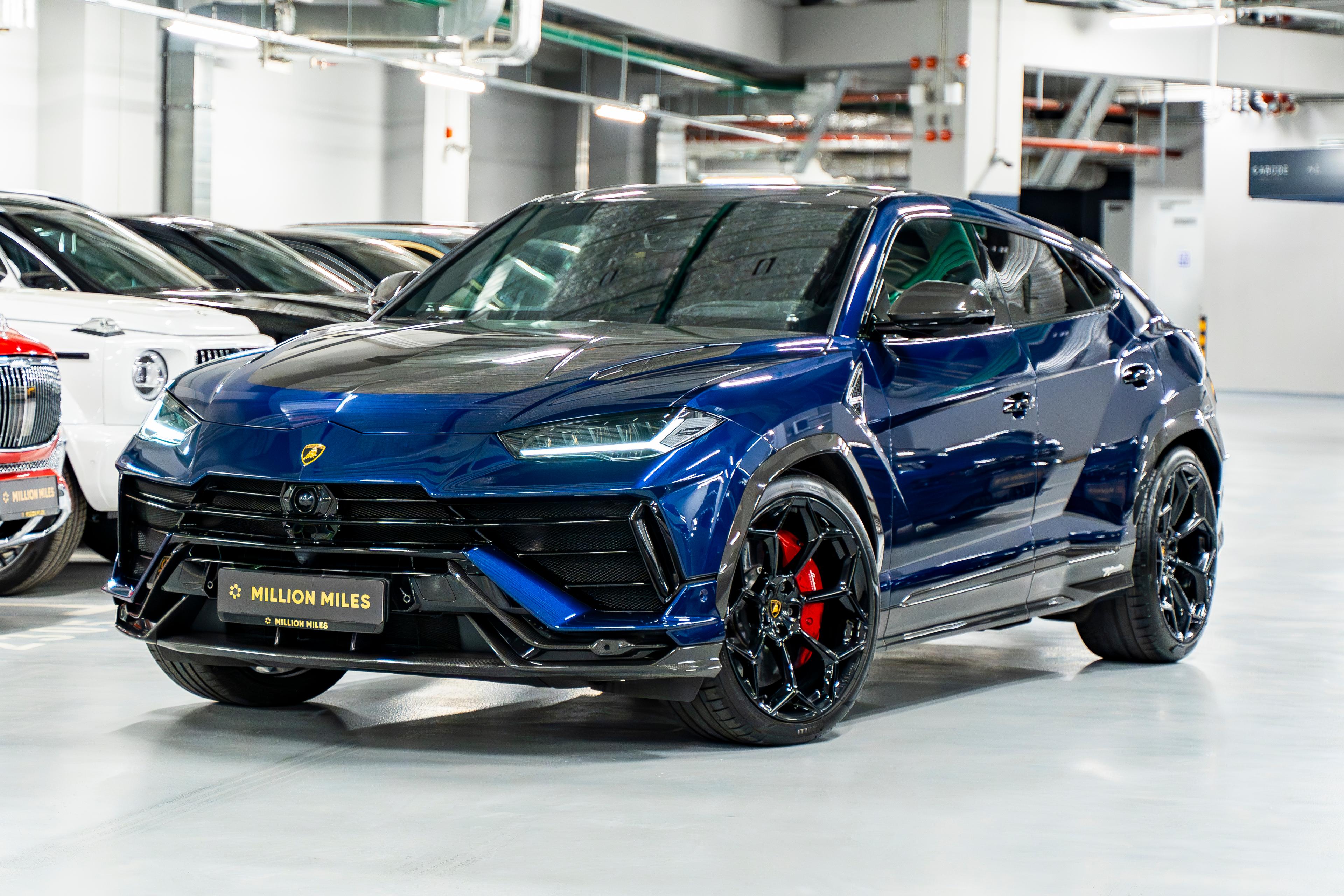 Фотография автомобиля Lamborghini Urus