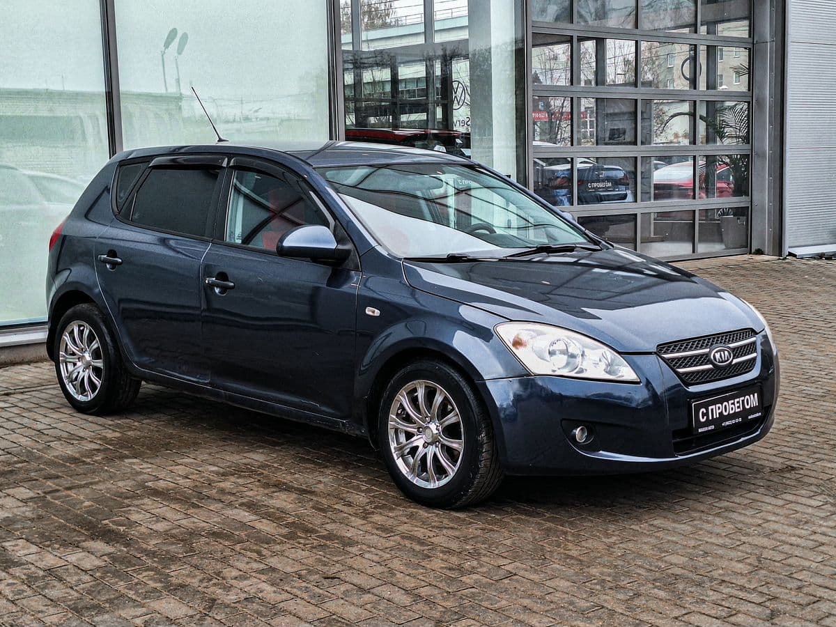 Фотография автомобиля Kia Ceed