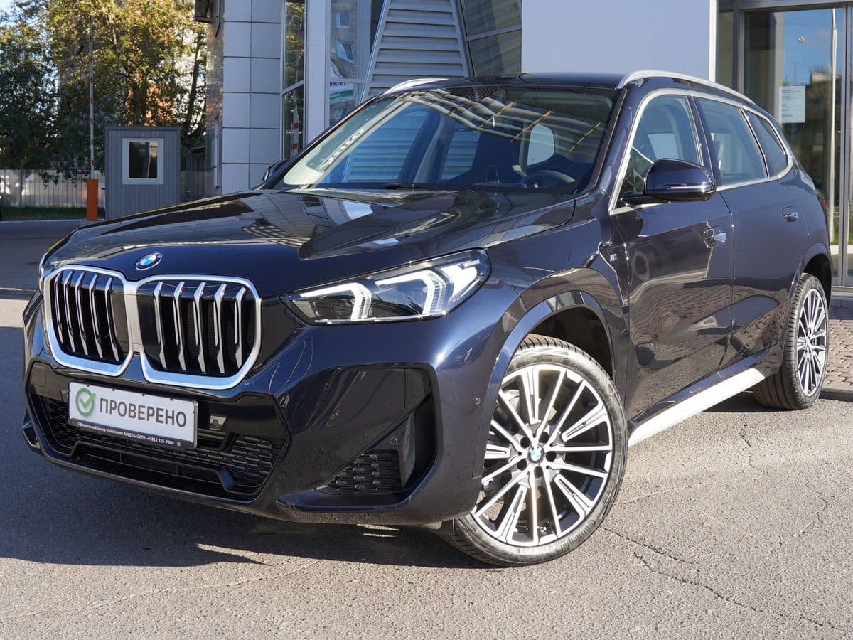 Фотография автомобиля BMW X1