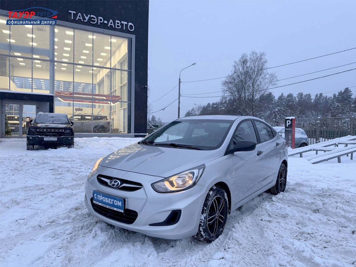 Фотография автомобиля Hyundai Solaris