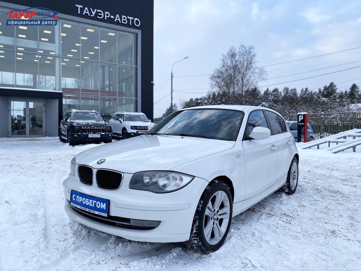 Фотография автомобиля BMW 1 серии