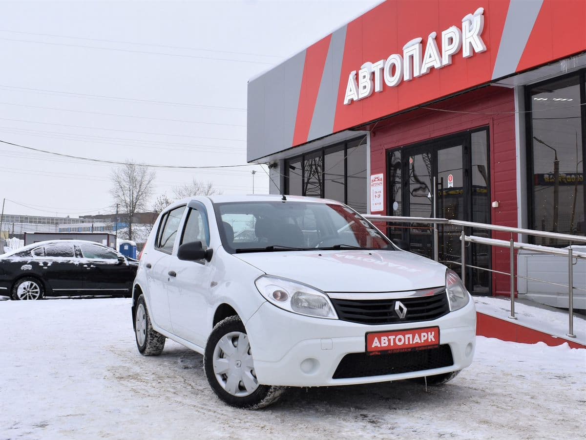 Фотография автомобиля Renault Sandero