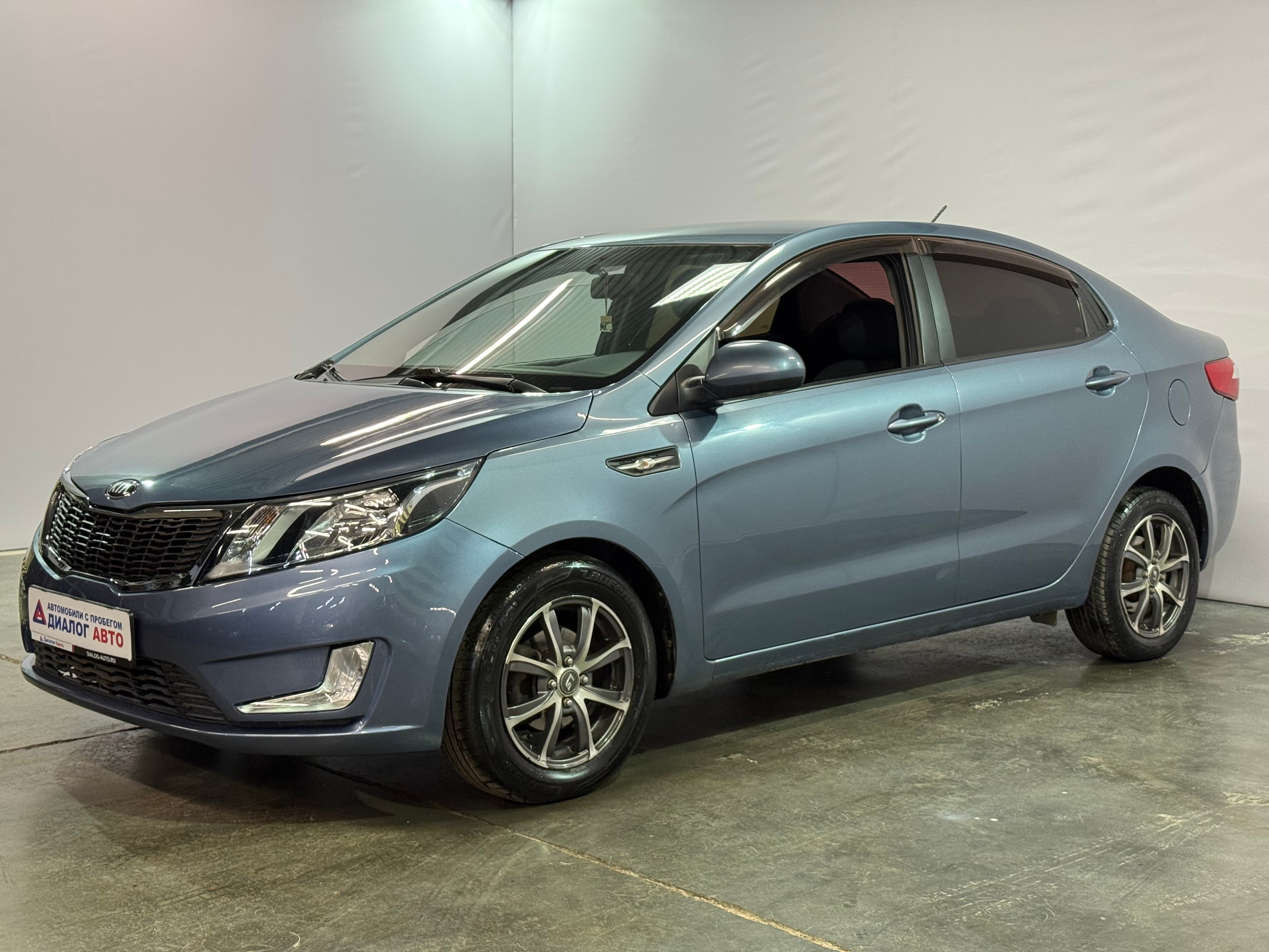 Фотография автомобиля Kia Rio