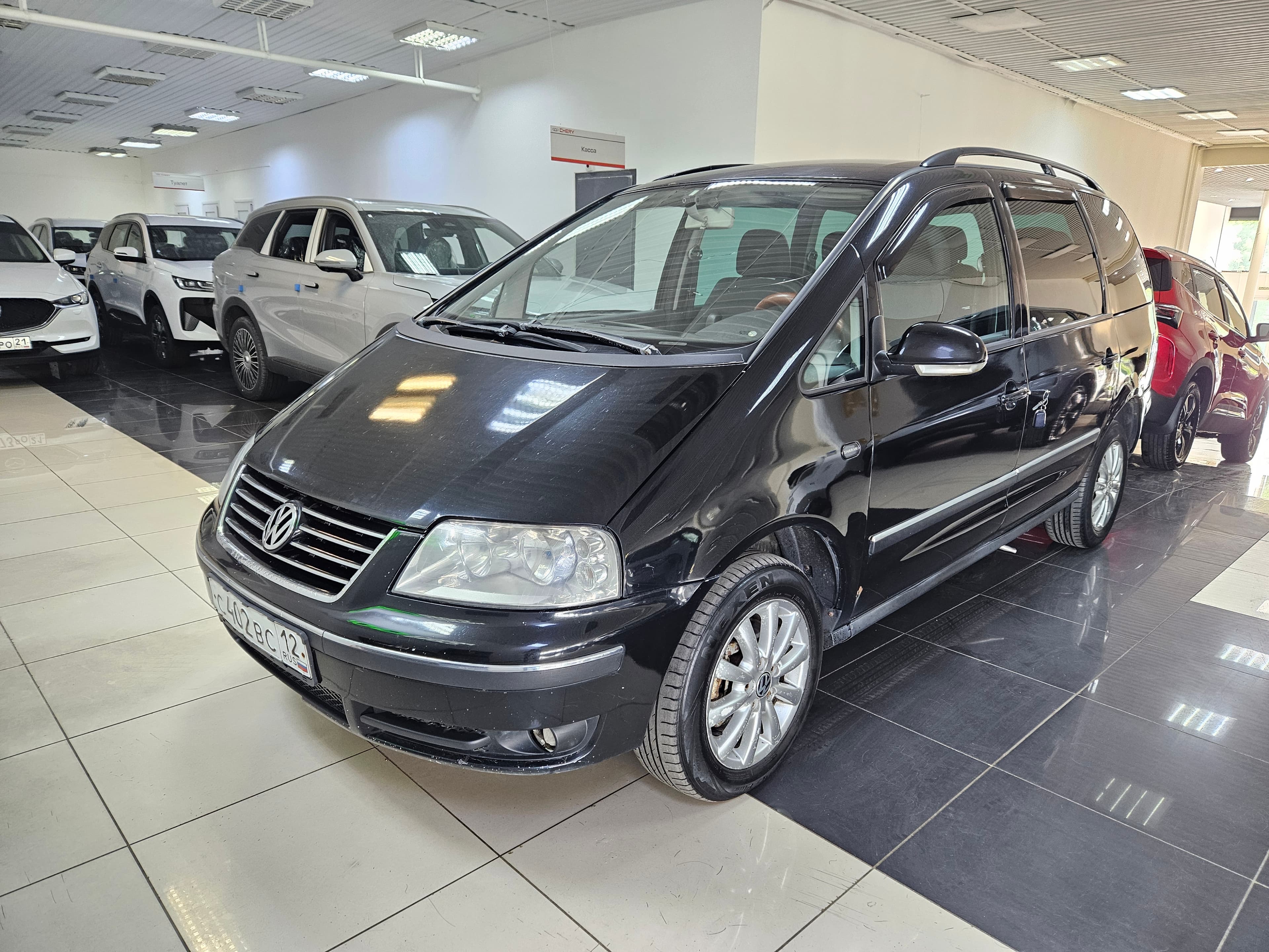 Фотография автомобиля Volkswagen Sharan