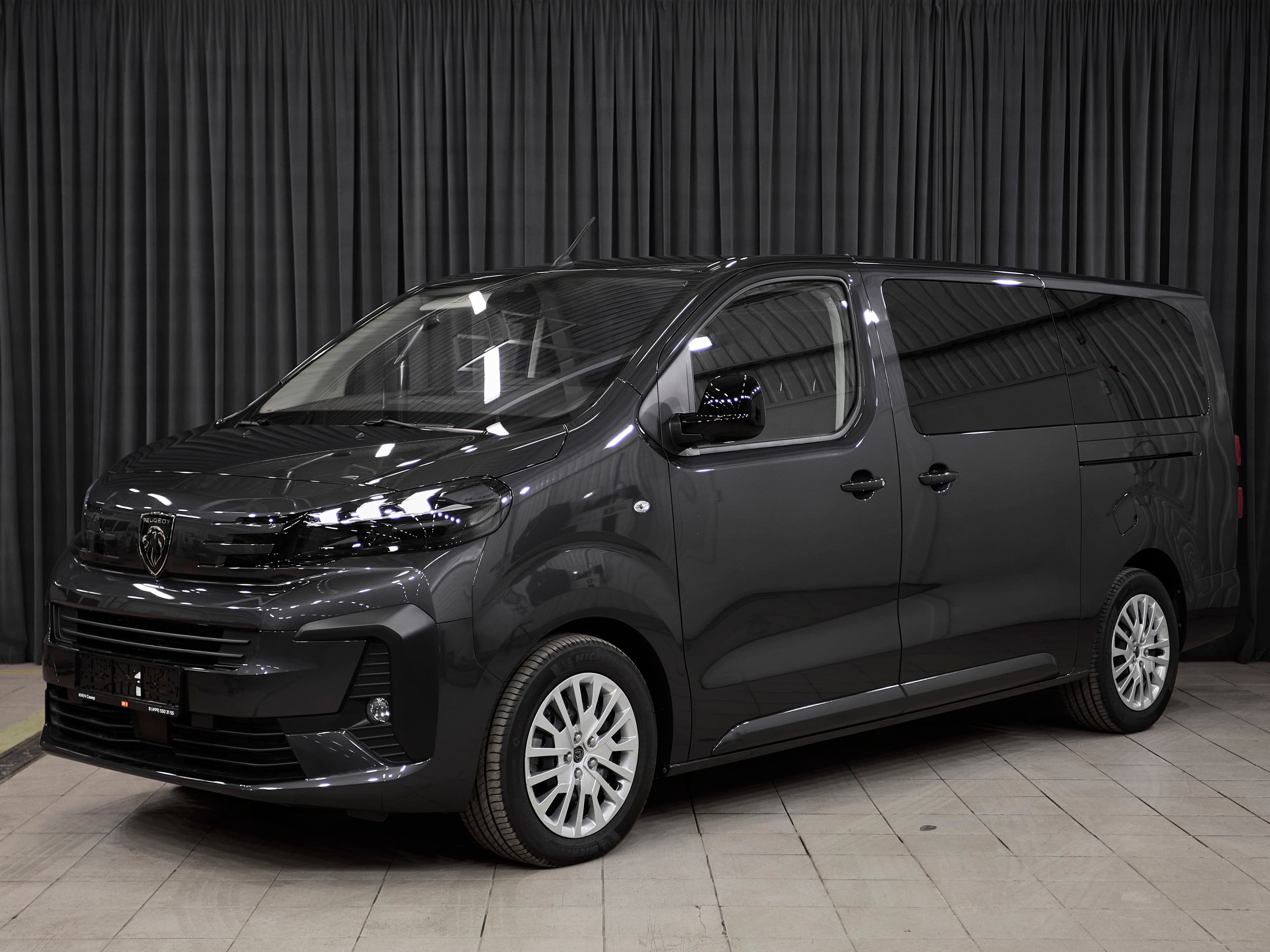 Фотография автомобиля Peugeot Traveller