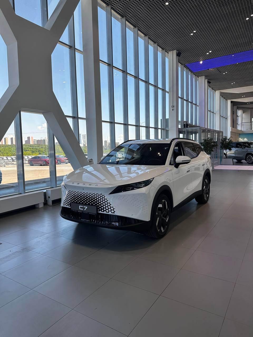 Фотография автомобиля OMODA C7