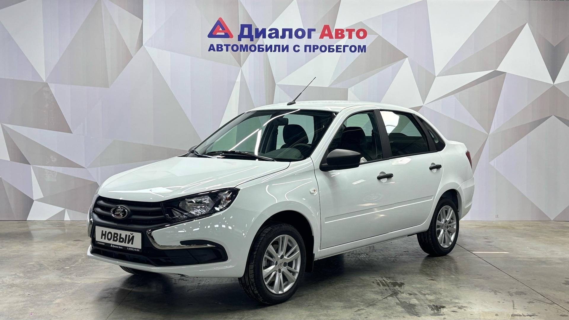 Фотография автомобиля Lada (ВАЗ) Granta