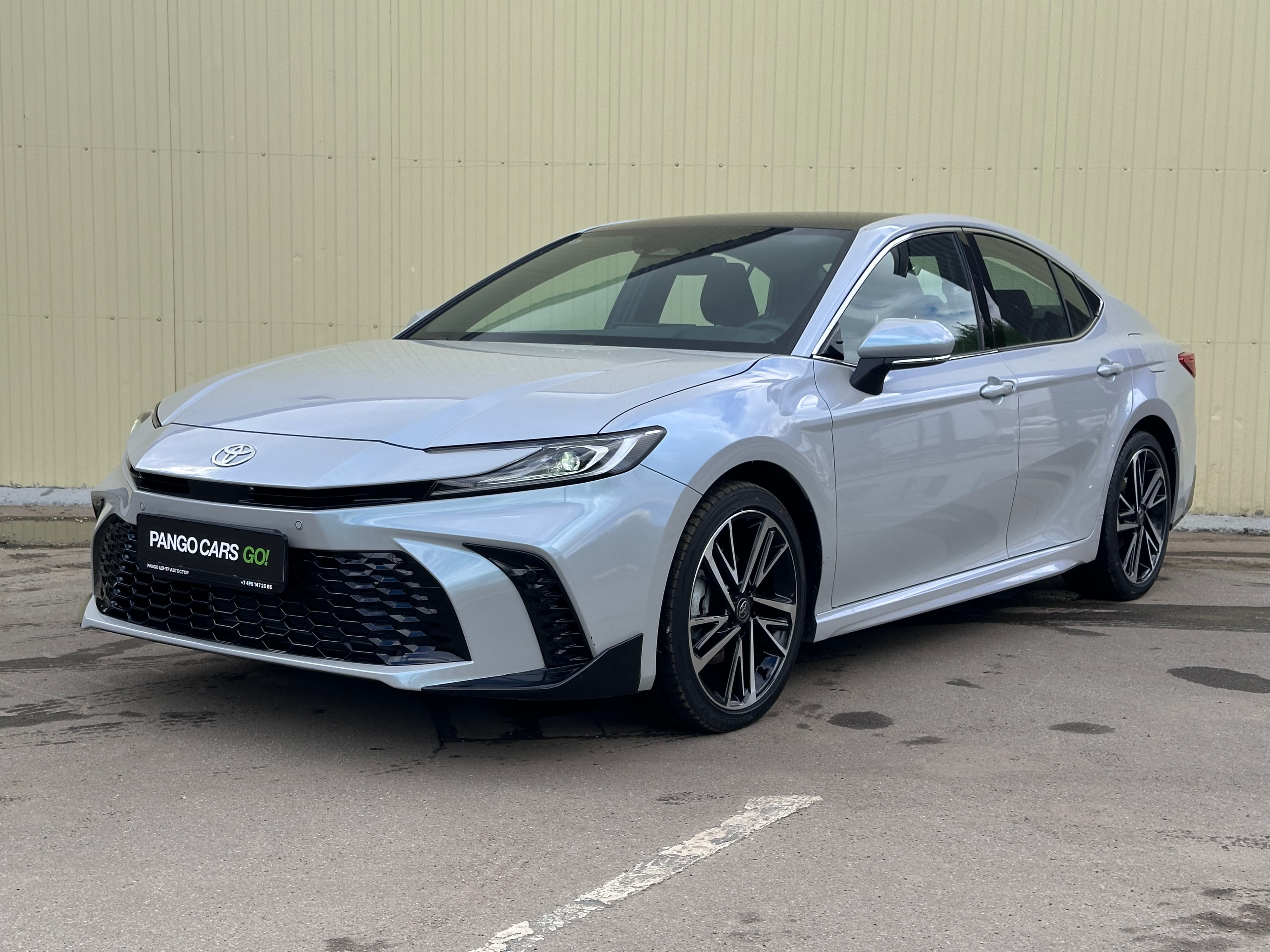 Фотография автомобиля Toyota Camry