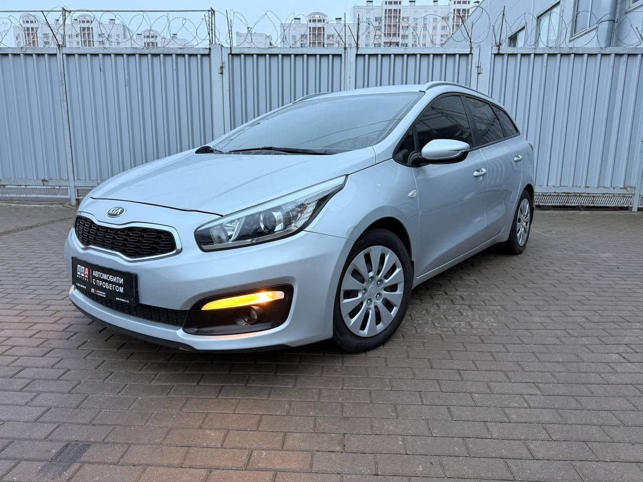 Фотография автомобиля Kia Cee'd