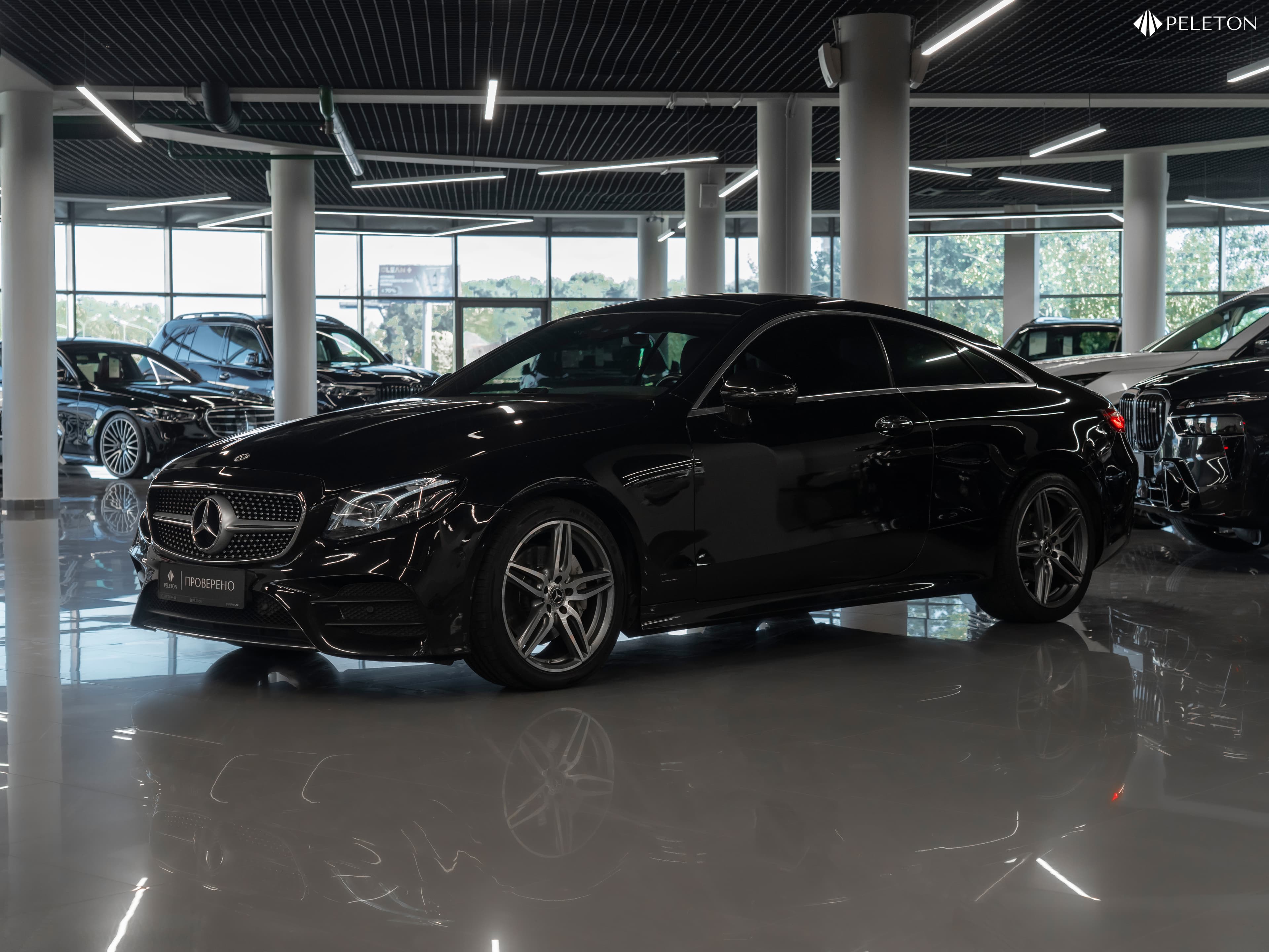 Фотография автомобиля Mercedes-Benz E-Класс