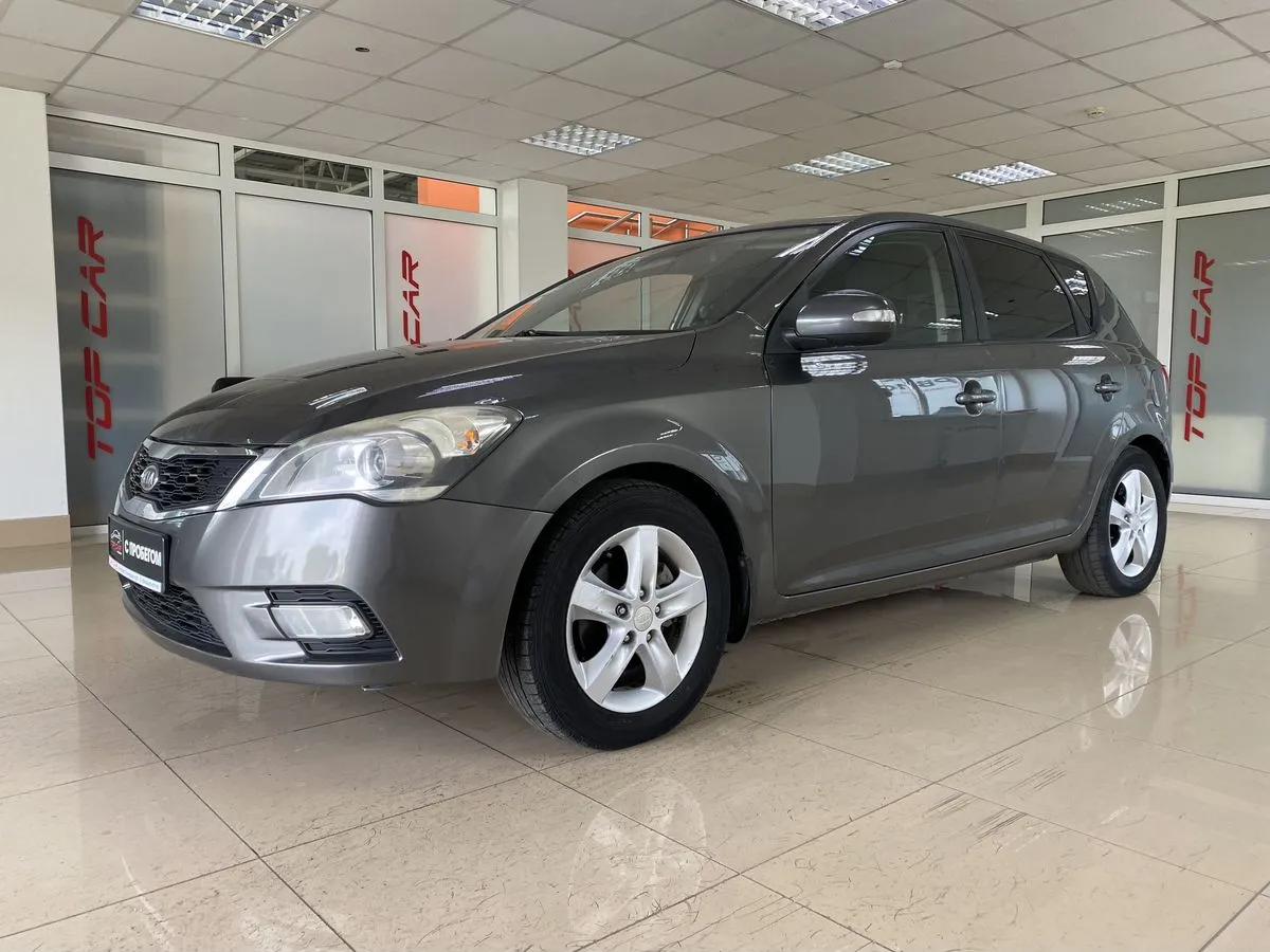 Фотография автомобиля Kia Cee'd