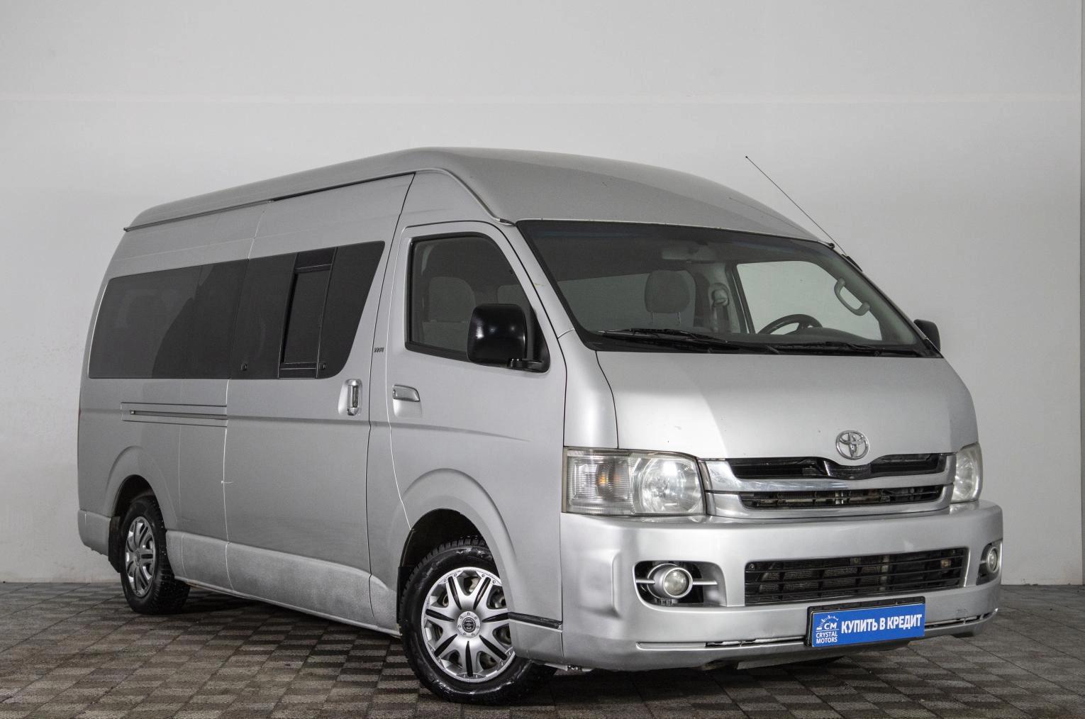 Детали и характеристики автомобиля Toyota HiAce | Pango Cars