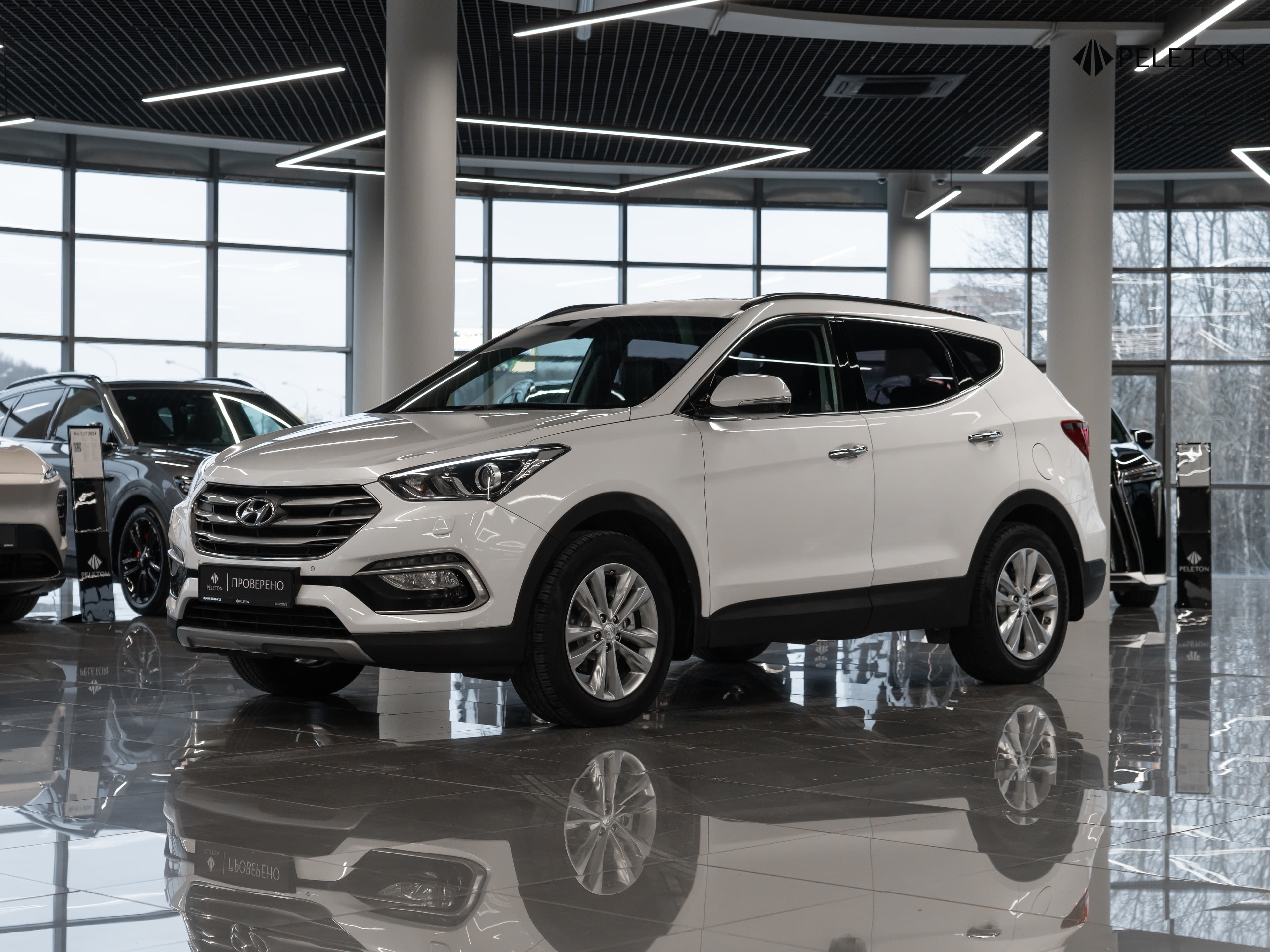 Фотография автомобиля Hyundai Santa Fe