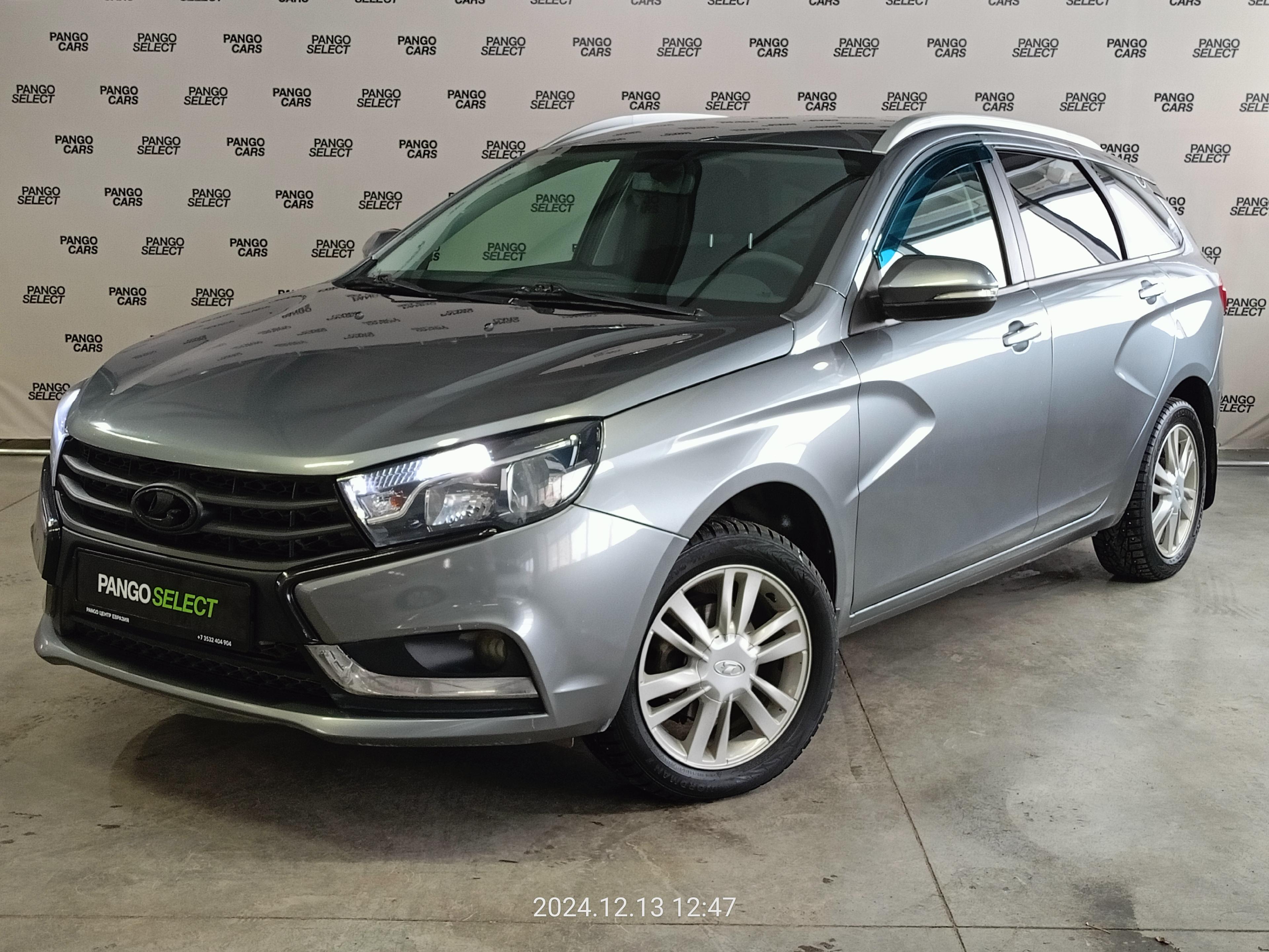 Фотография автомобиля Lada (ВАЗ) Vesta