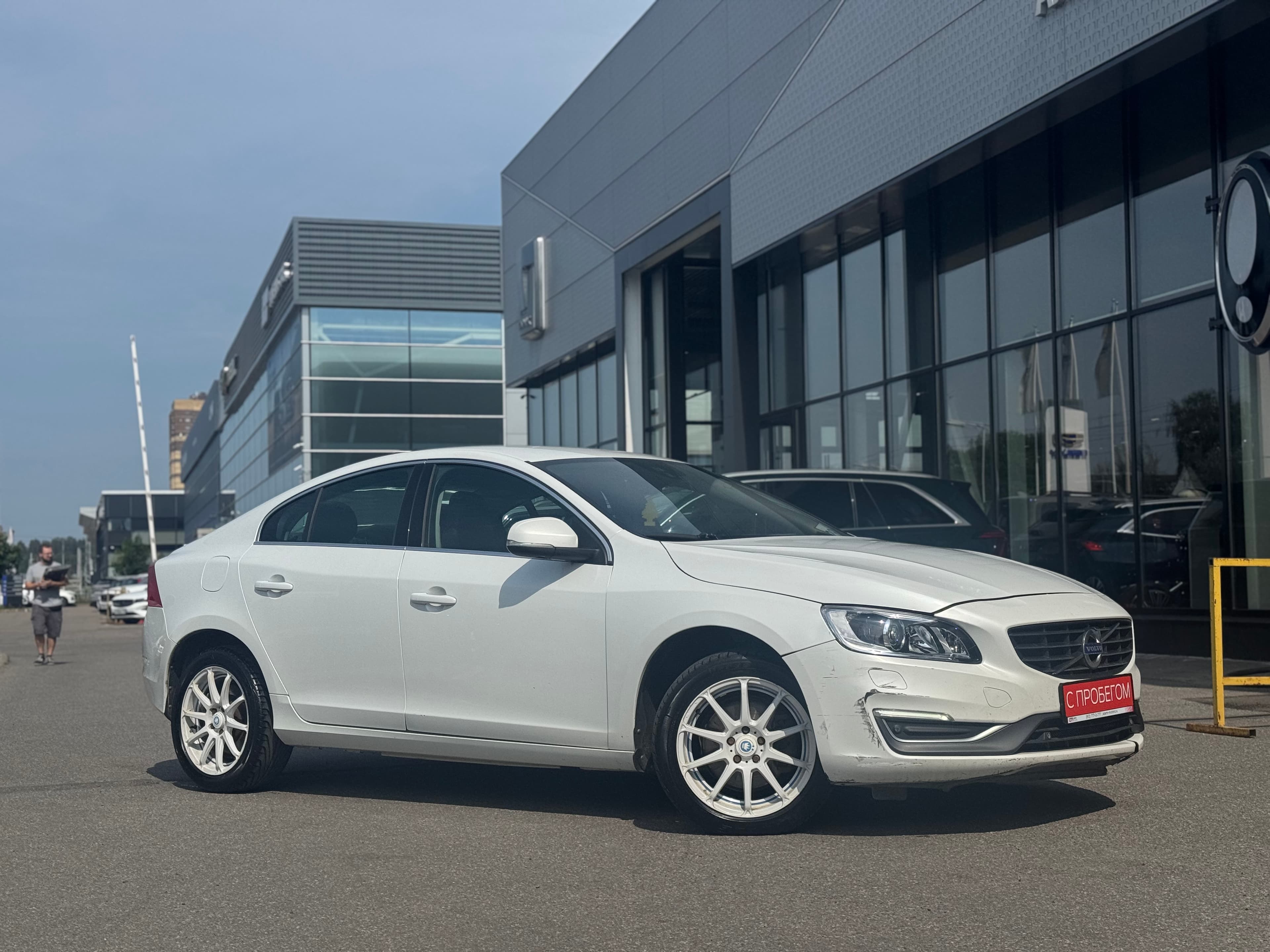 Фотография автомобиля Volvo S60