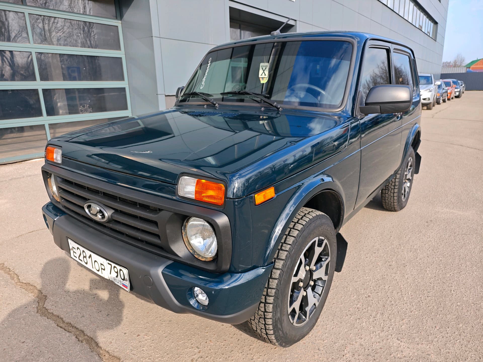 Фотография автомобиля Lada (ВАЗ) Niva Legend