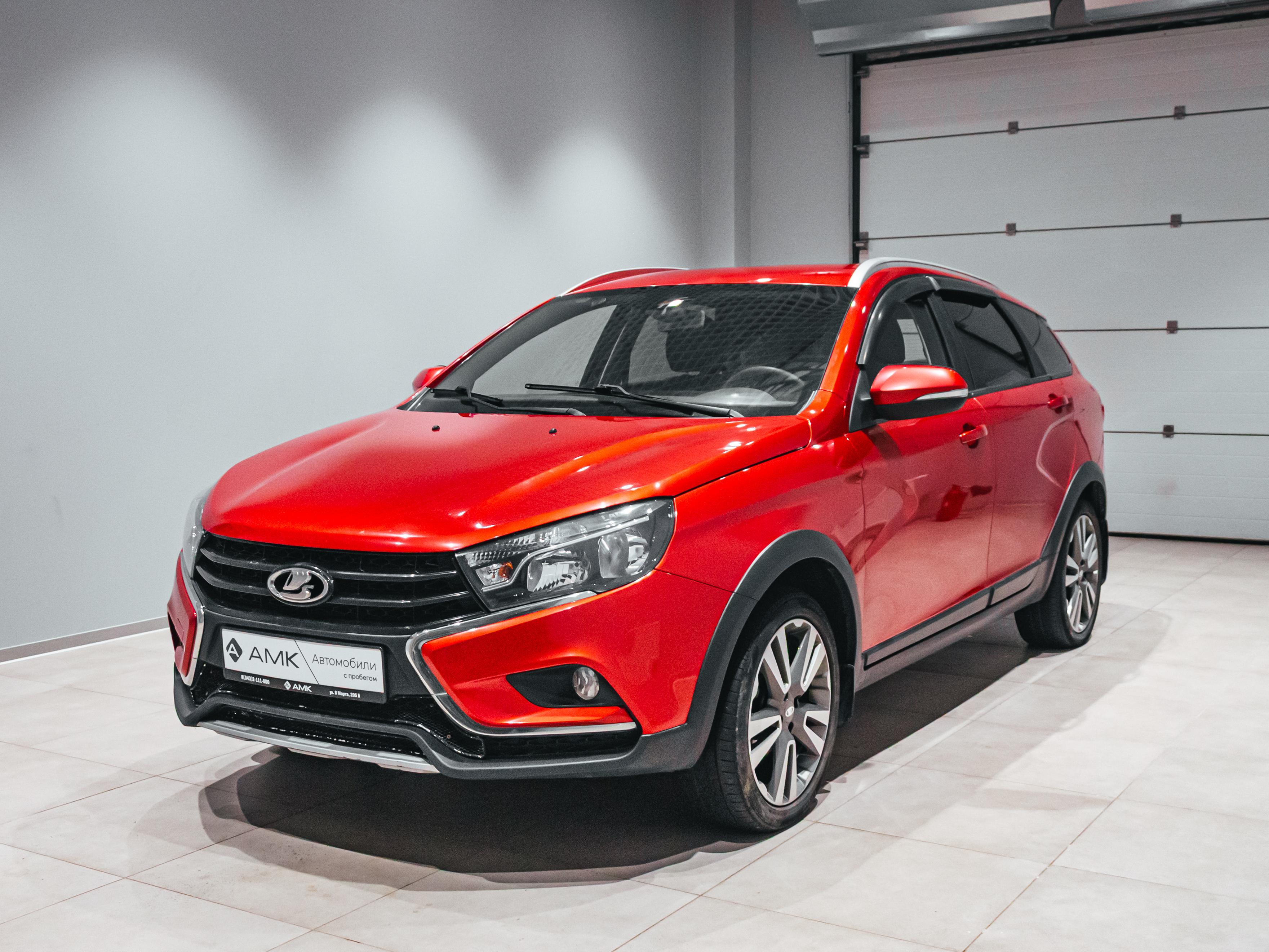 Фотография автомобиля Lada (ВАЗ) Vesta