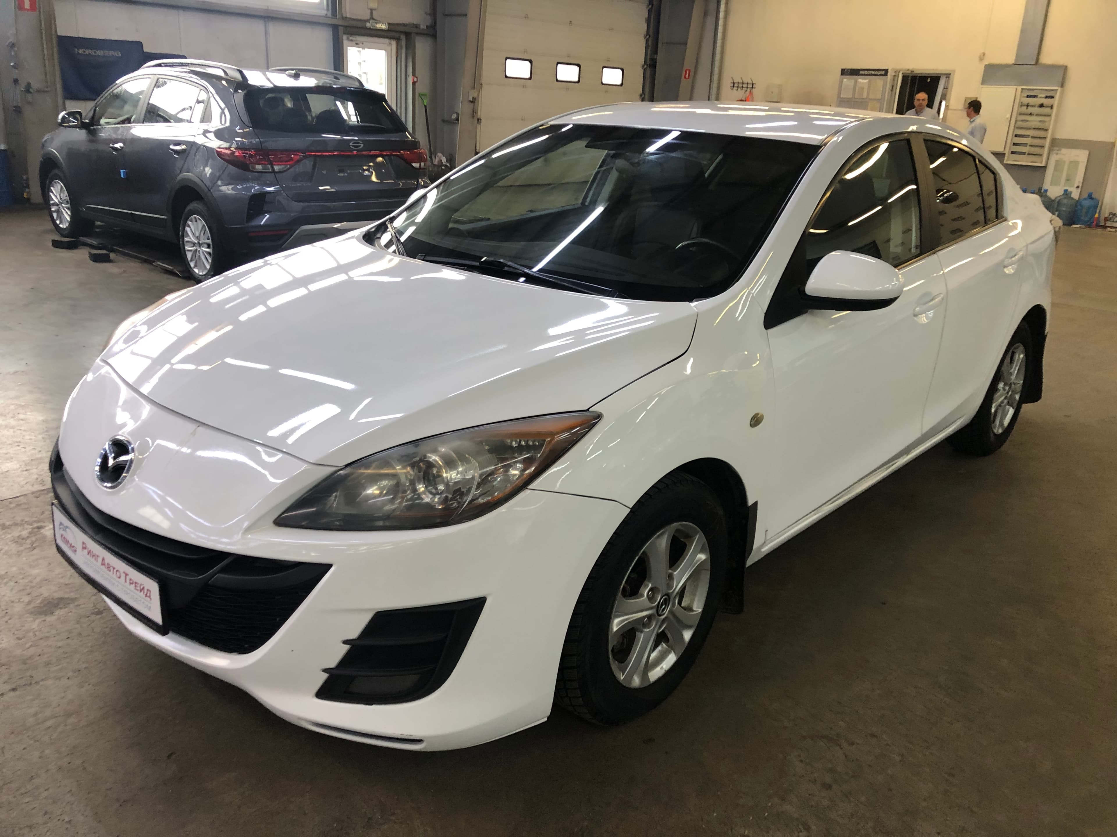 Фотография автомобиля Mazda 3