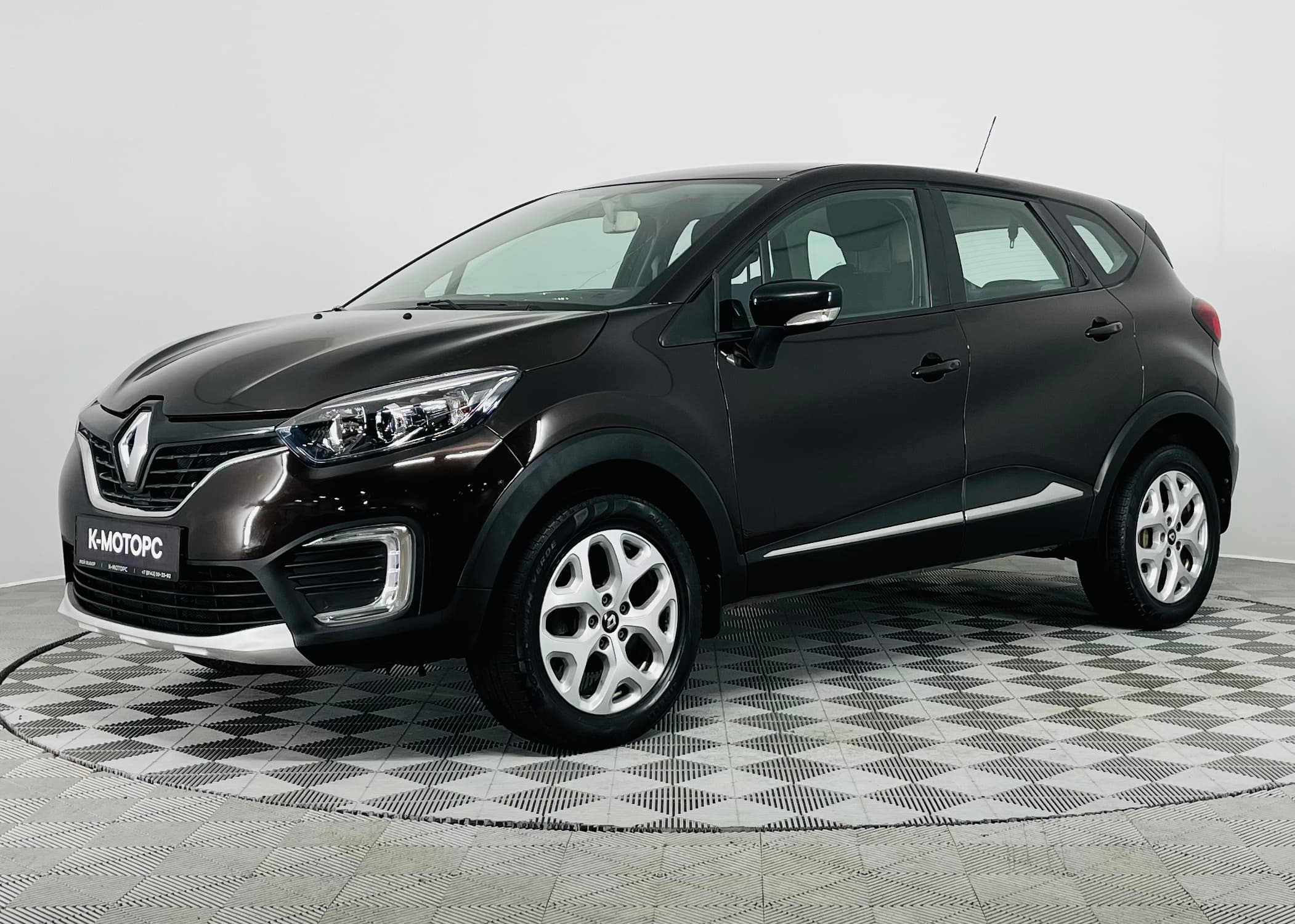 Фотография автомобиля Renault Kaptur