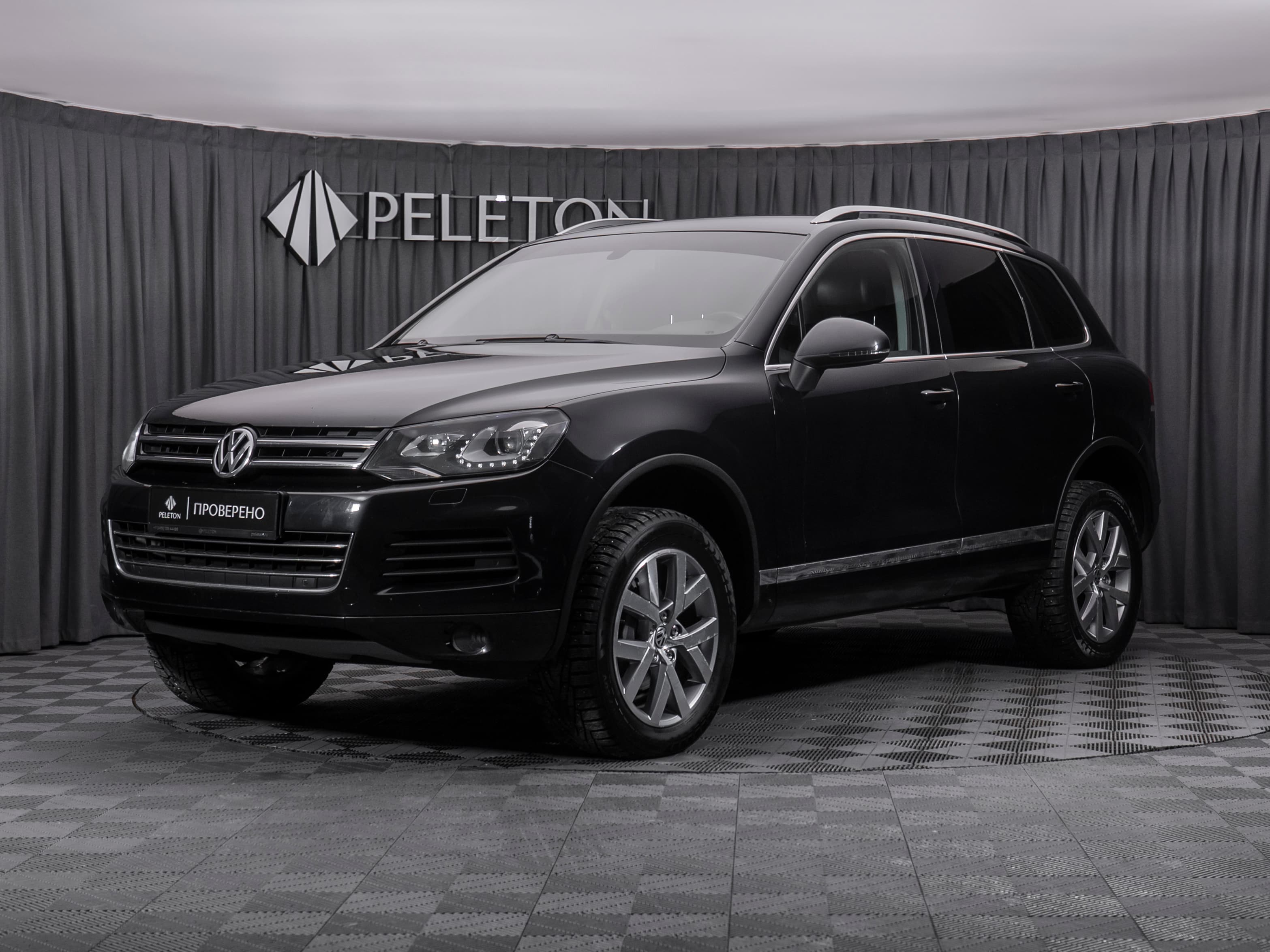 Фотография автомобиля Volkswagen Touareg