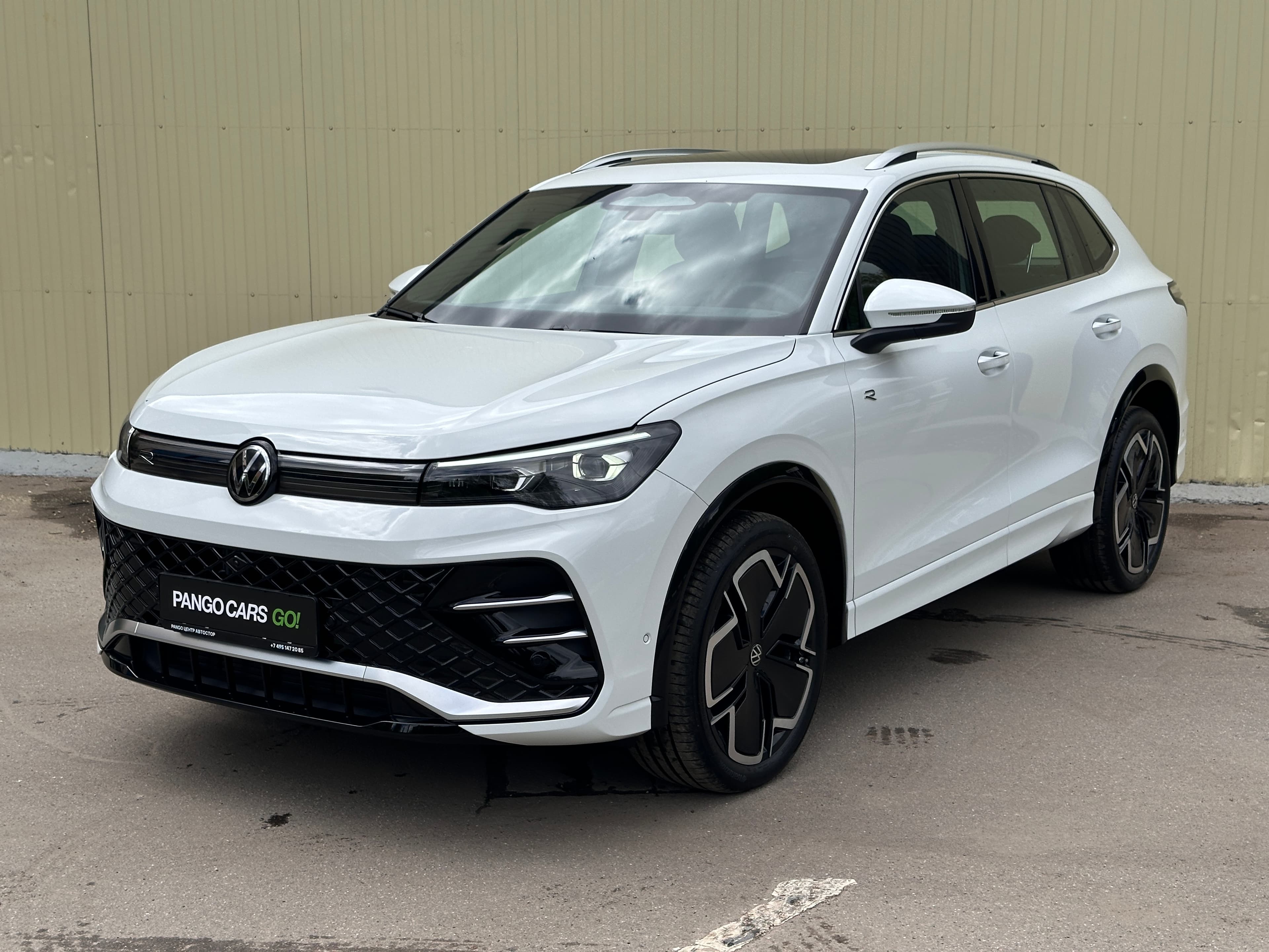 Фотография автомобиля Volkswagen Tiguan