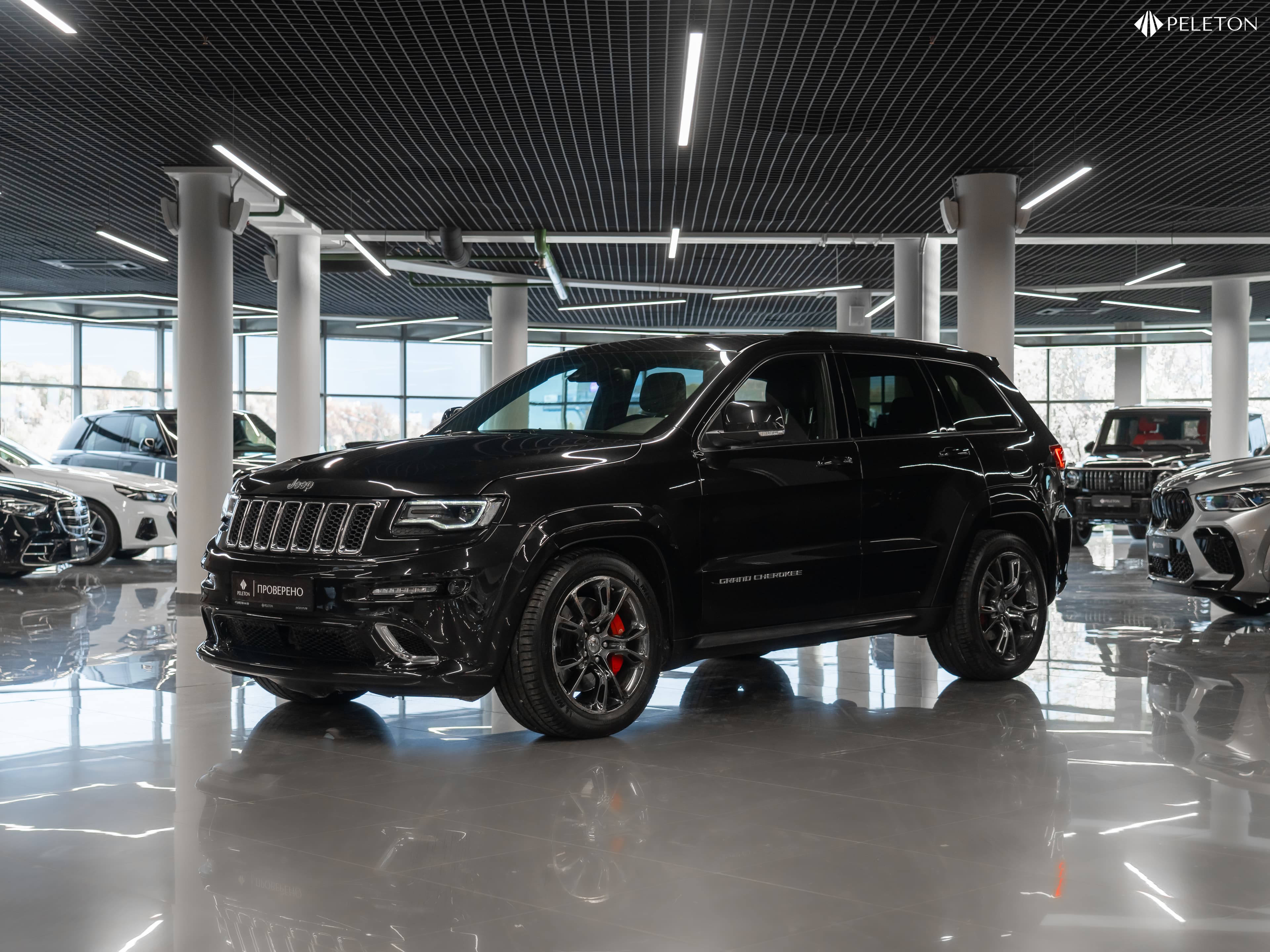 Фотография автомобиля Jeep Grand Cherokee