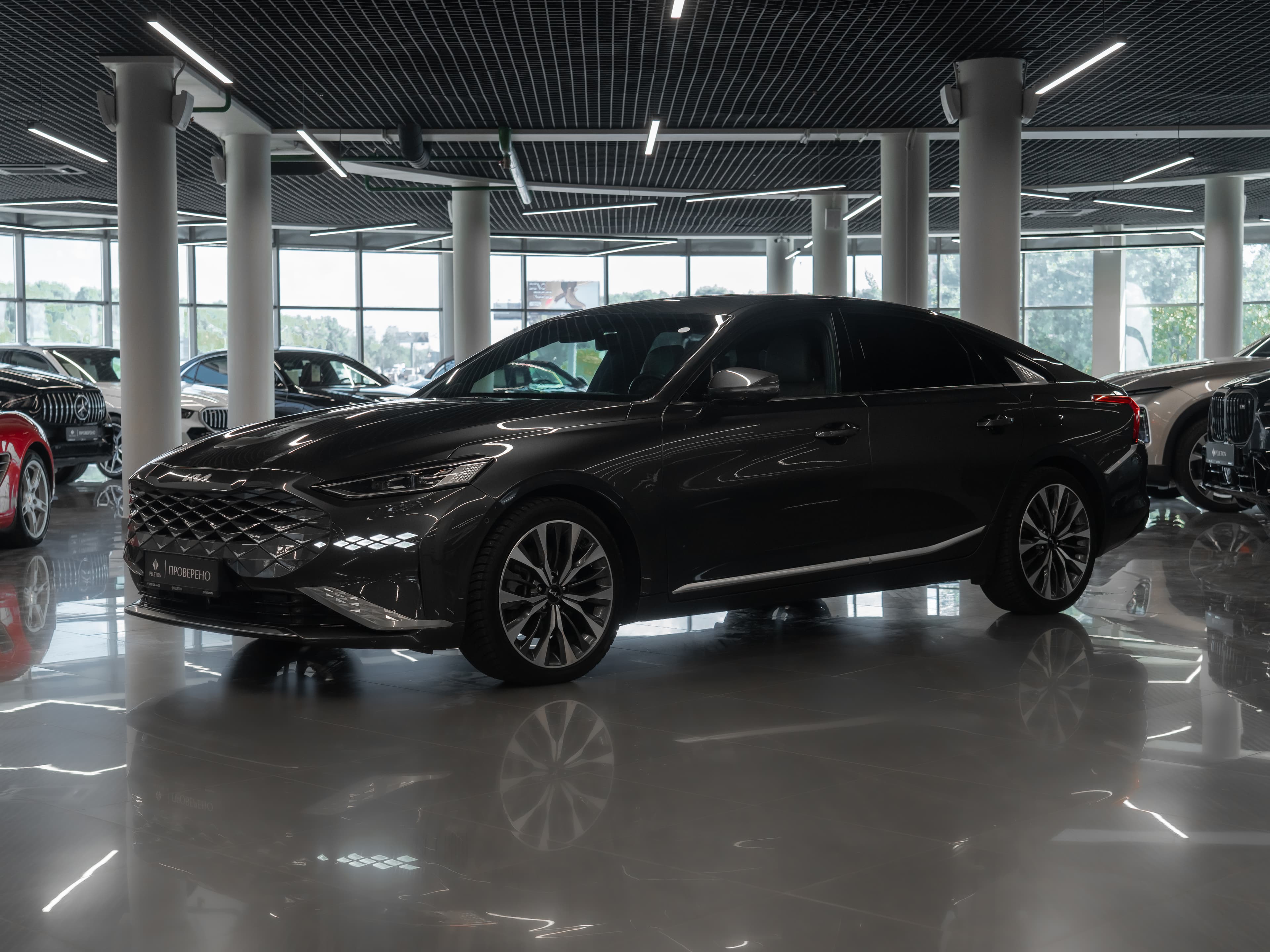 Фотография автомобиля Kia K8
