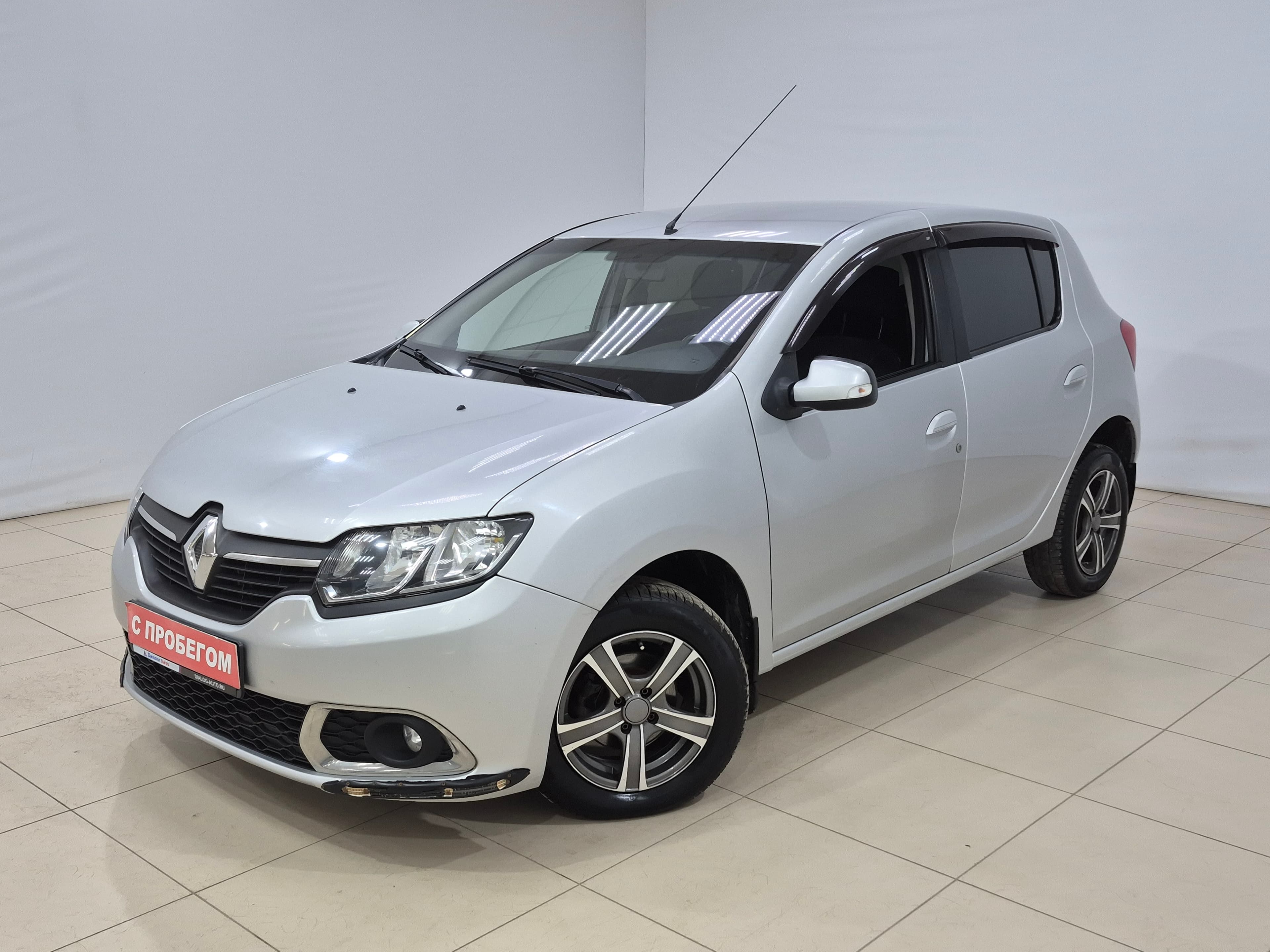 Фотография автомобиля Renault Sandero