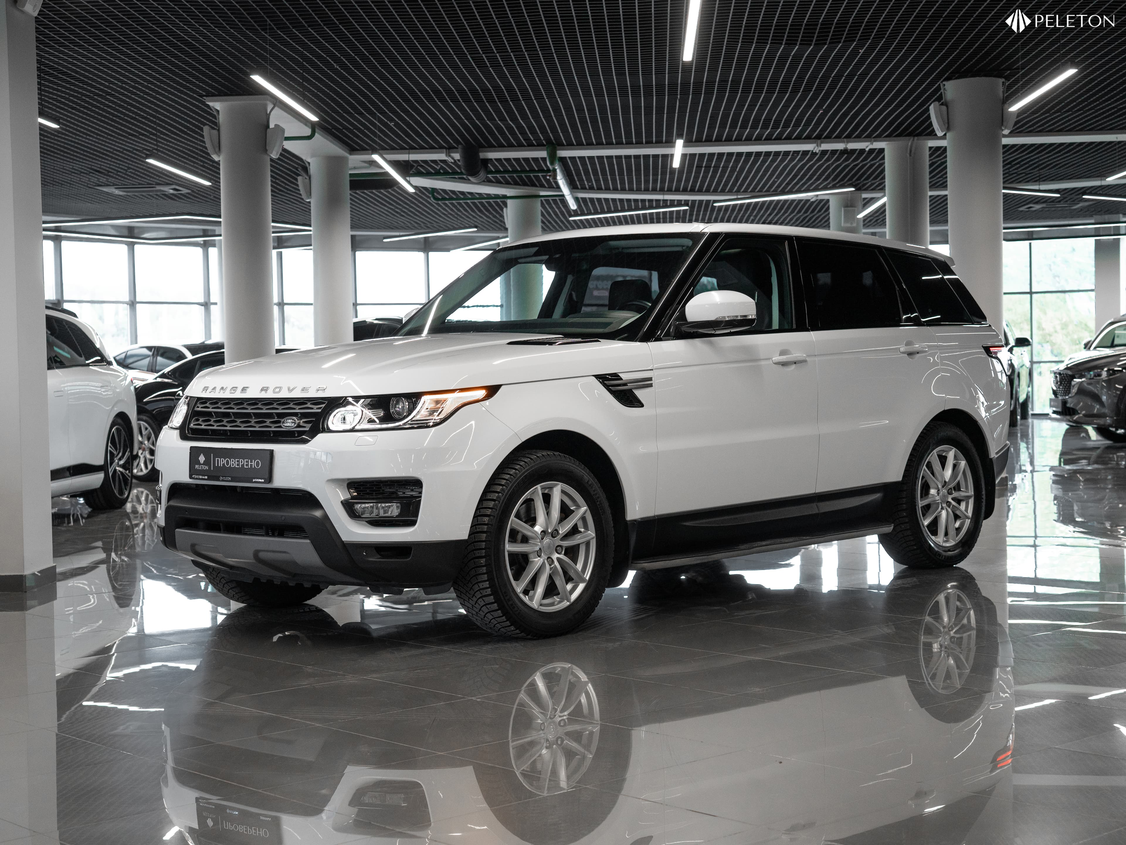 Фотография автомобиля Land Rover Range Rover Sport