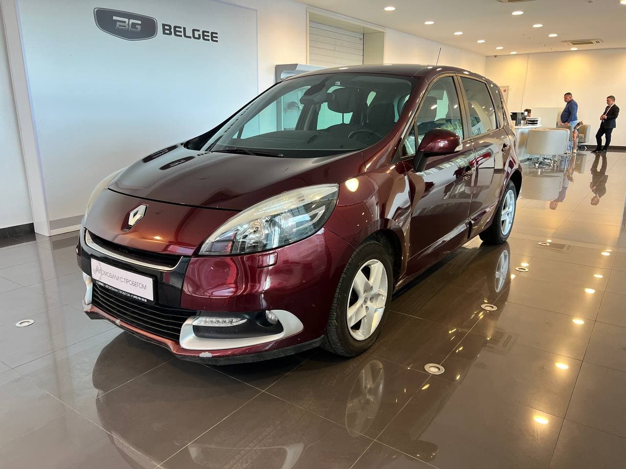Фотография автомобиля Renault Scenic